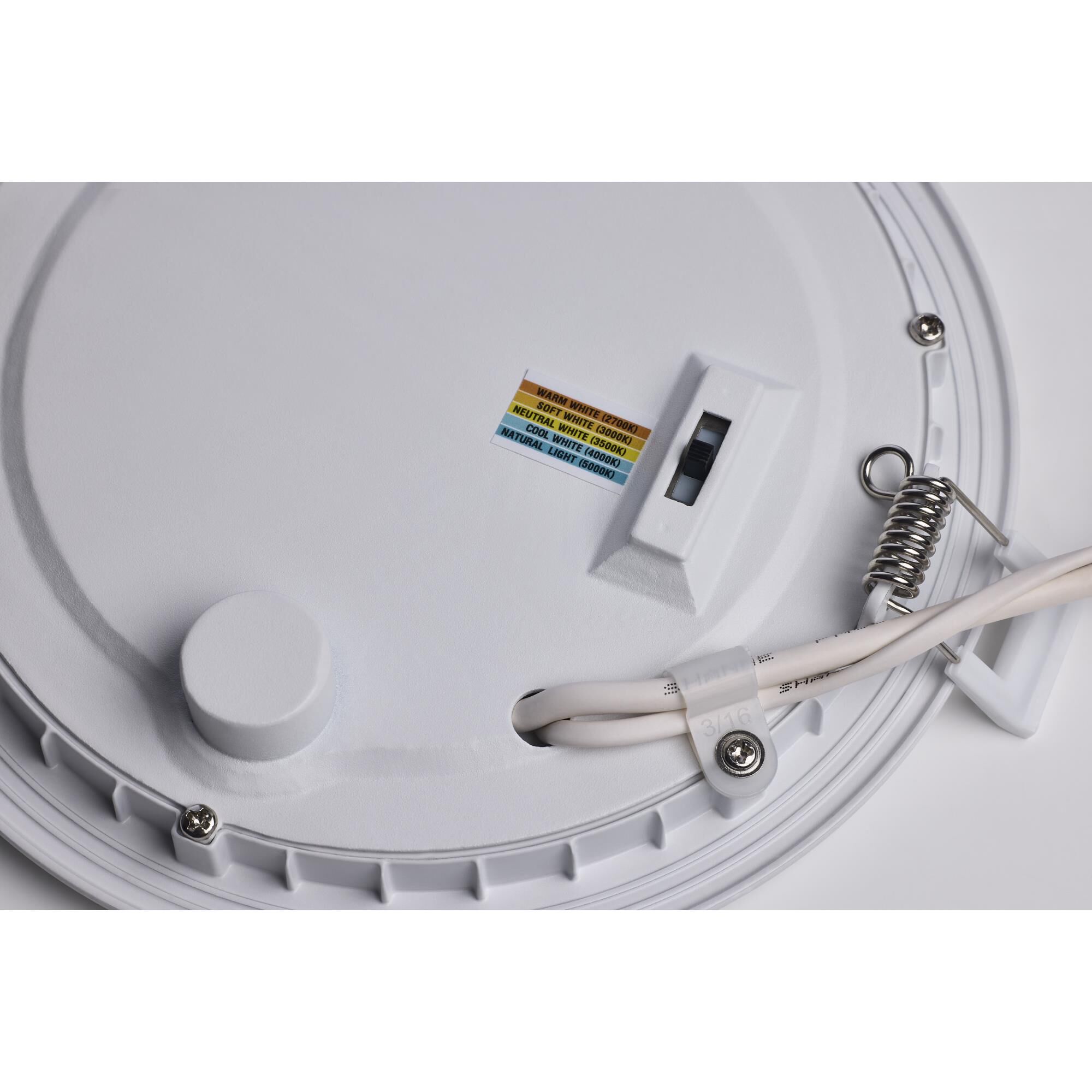 7 Inch Recessed Lighting Trim by Satco