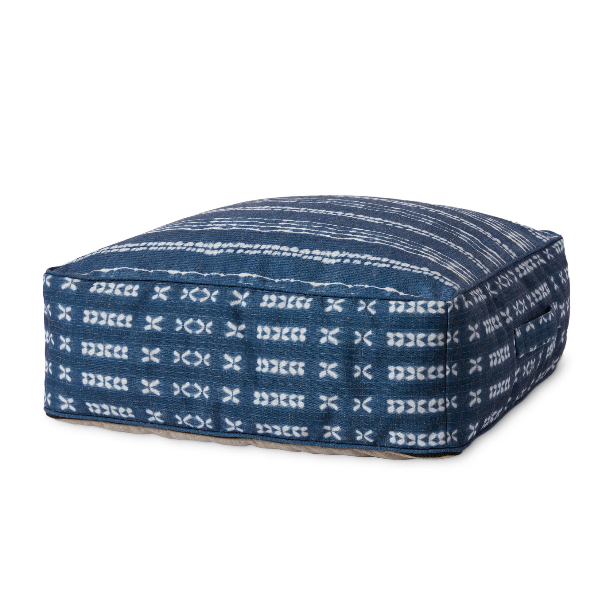 Shown in Indigo and Ivory finish