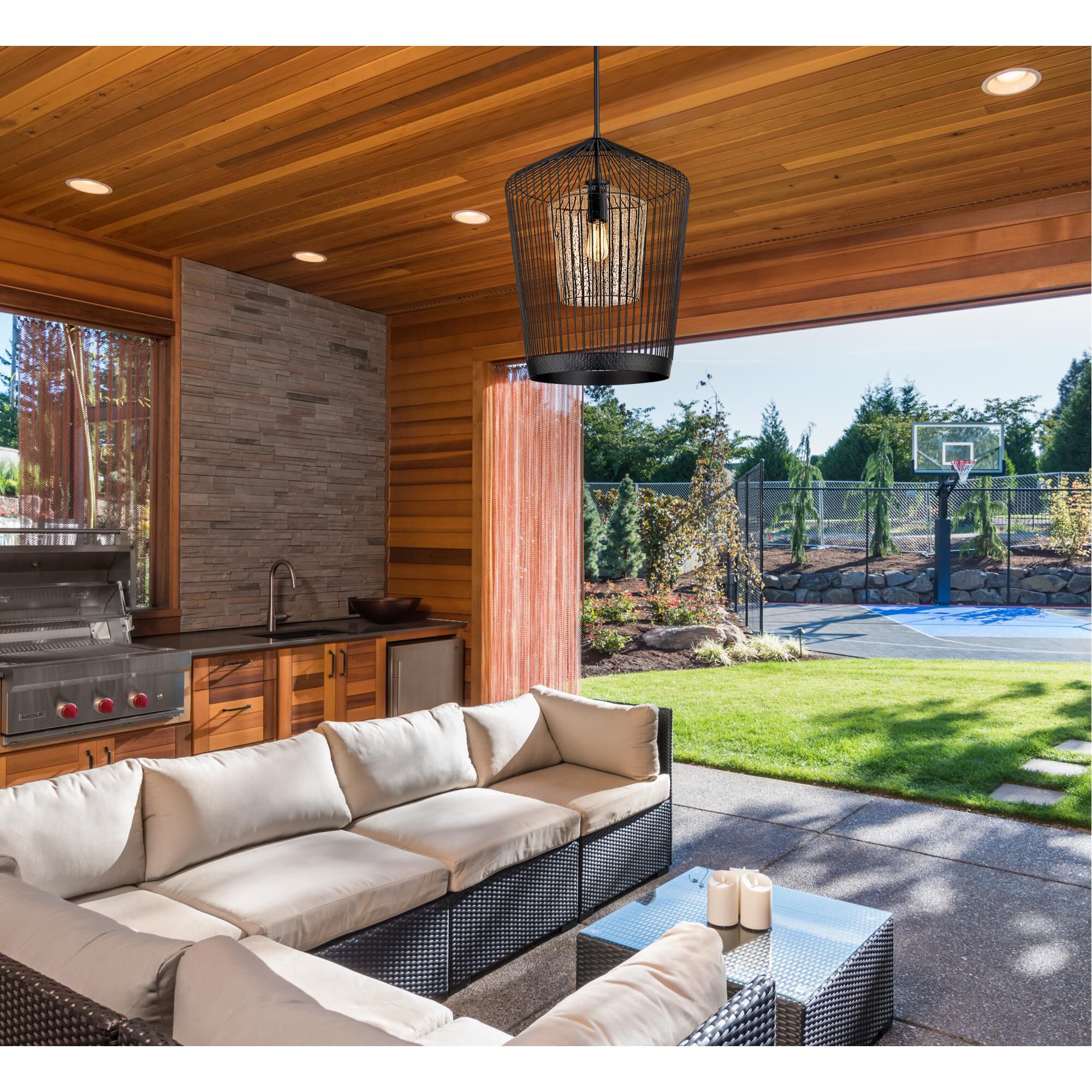 Shown in Matte Black finish and Clear Seeded glass and No Shade shade