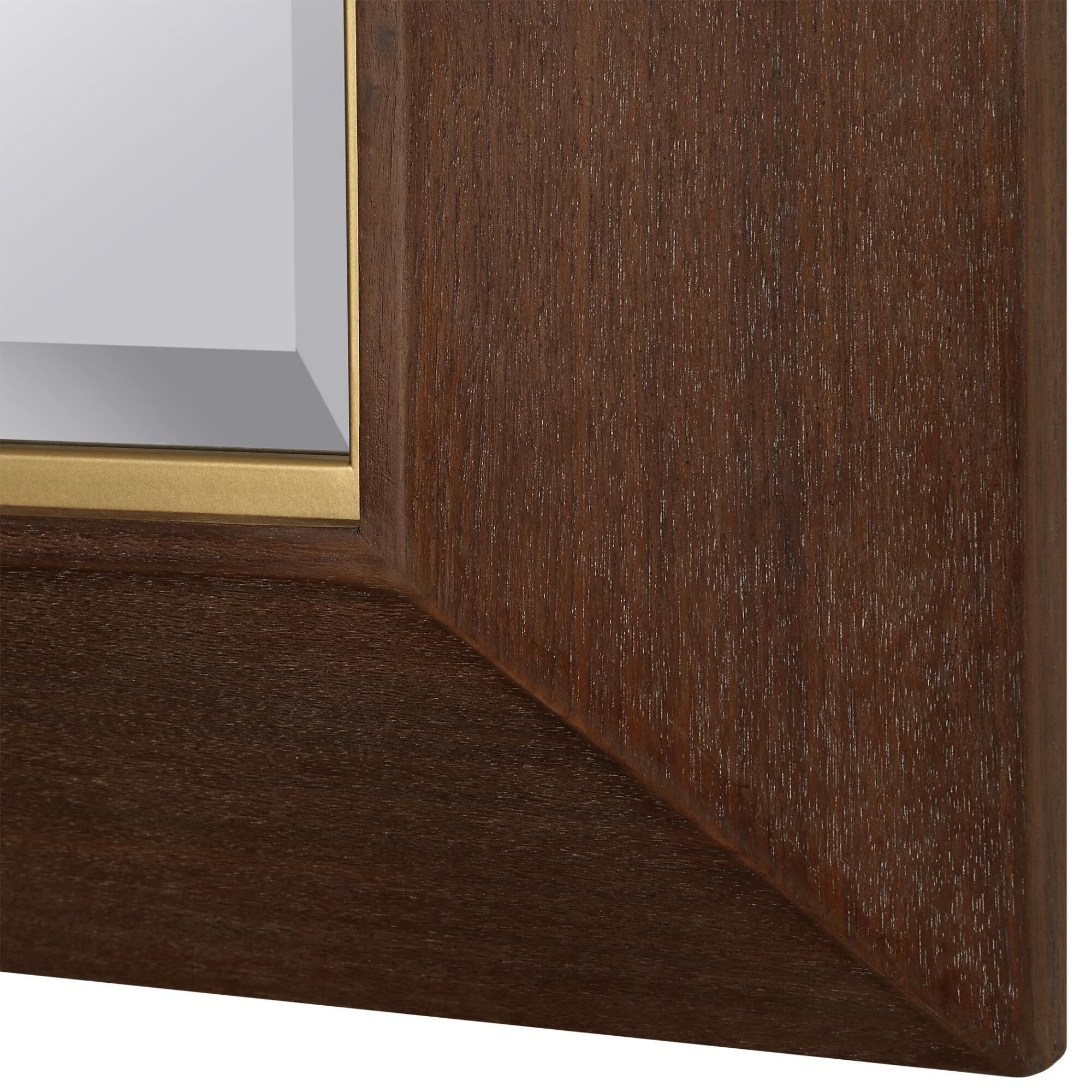 Shown in Brown and Woodtone finish