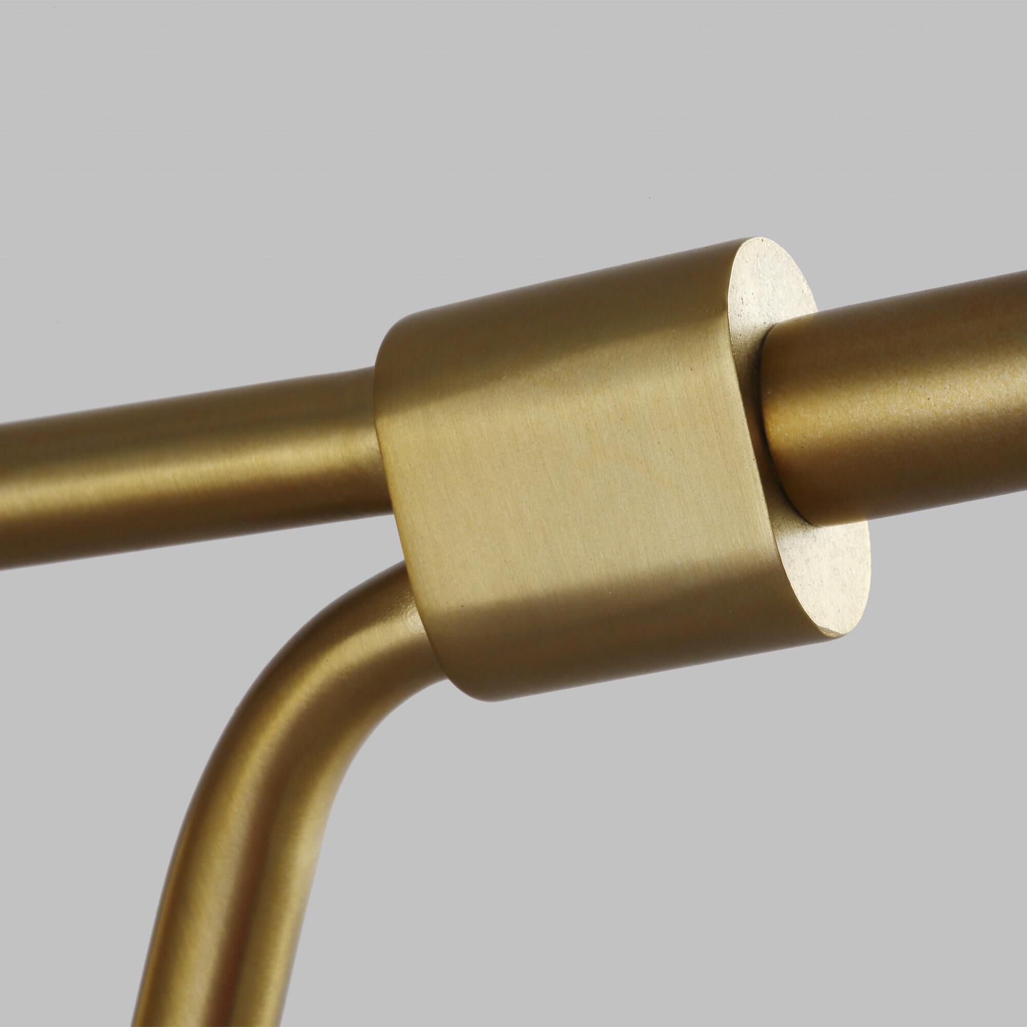 Shown in Matte White finish and Matte Whitesteel shade