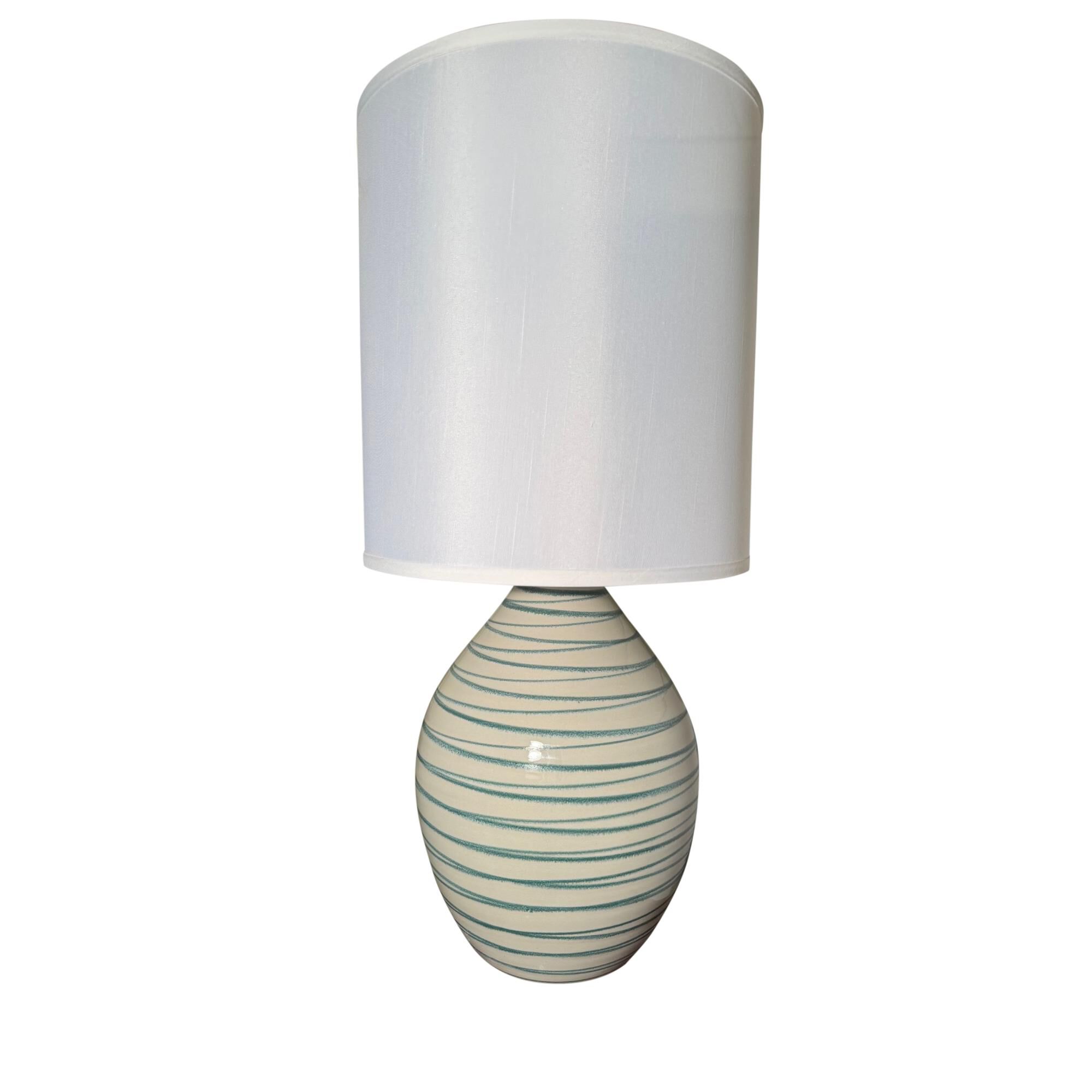 Shown in Emerald Wave finish and White Linen Hardback shade