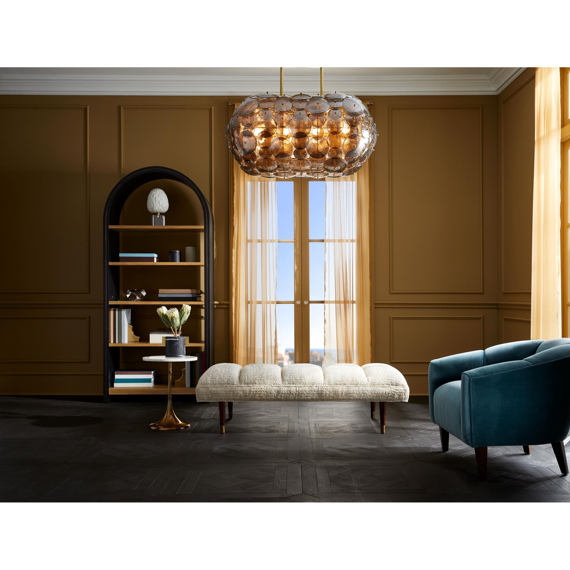 Shown in Smoke Luster finish