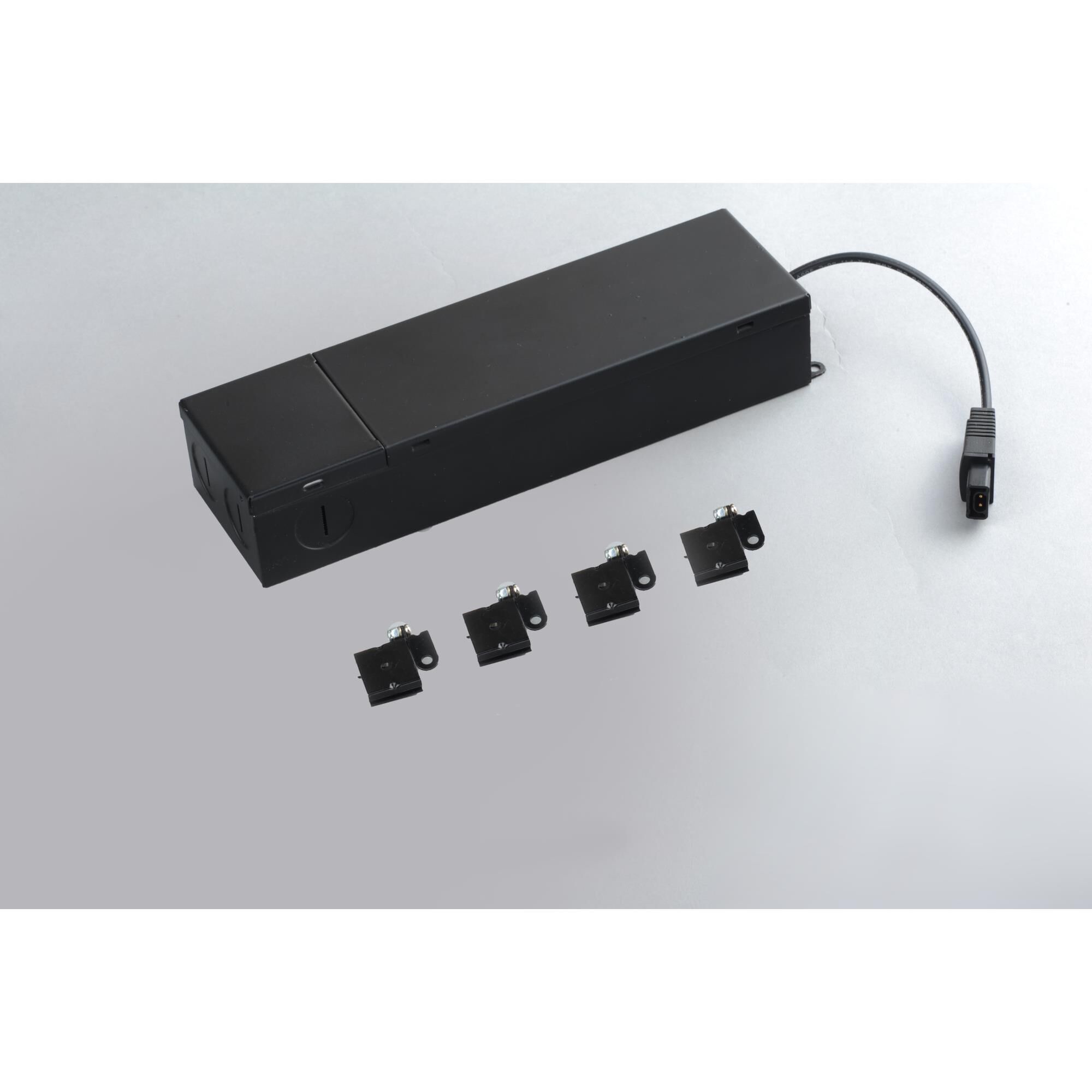 Countermax Connector by Maxim Lighting