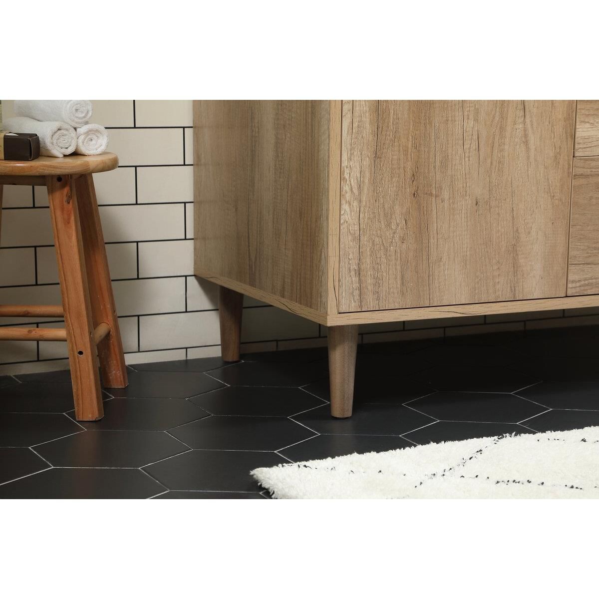 Shown in Natural Oak finish and Without Backsplash accent