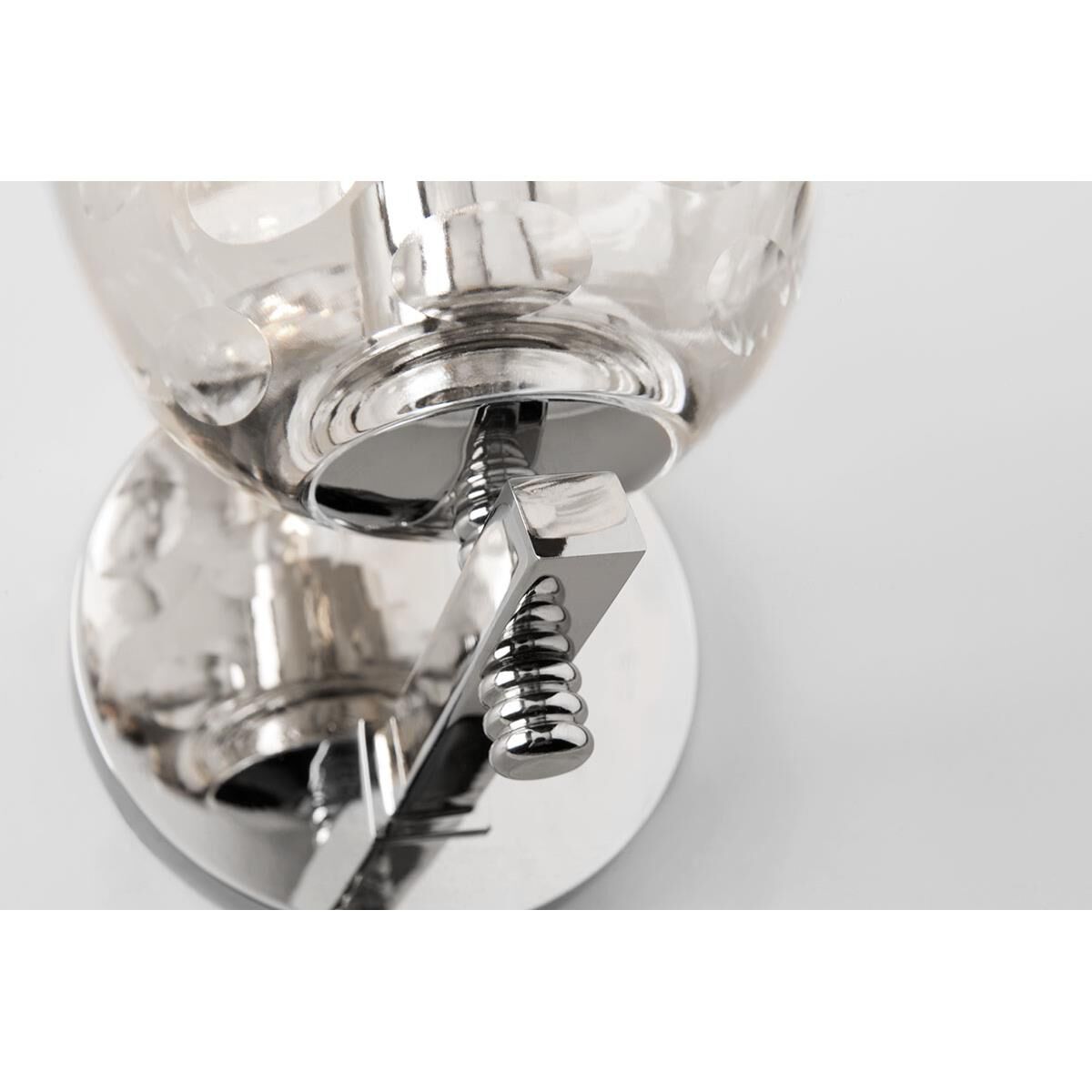 Shown in Polished Nickel finish and Clear glass
