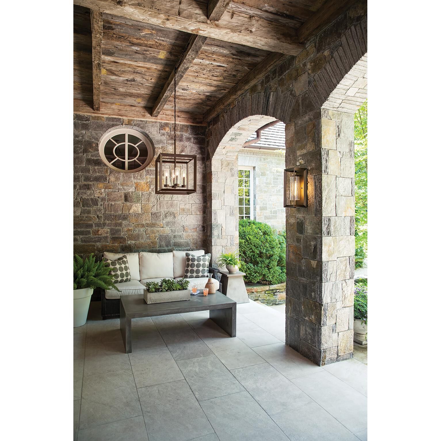 Shown in Warm Bronze finish and Clear Seedy glass