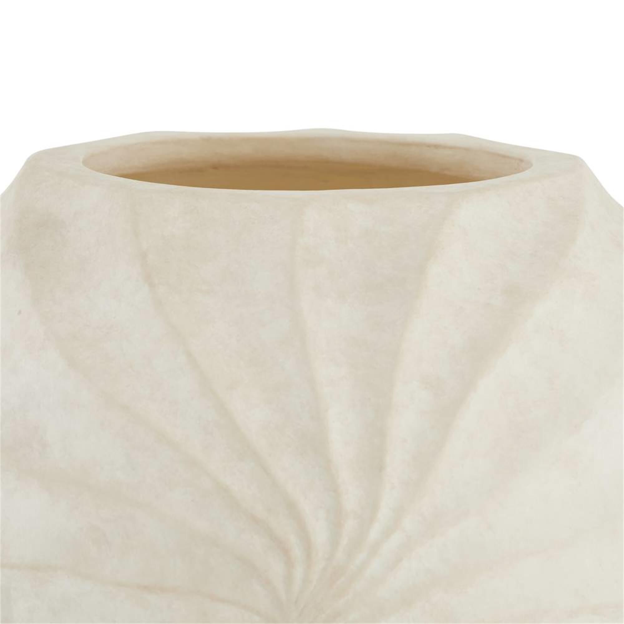 Shown in Eggshell finish