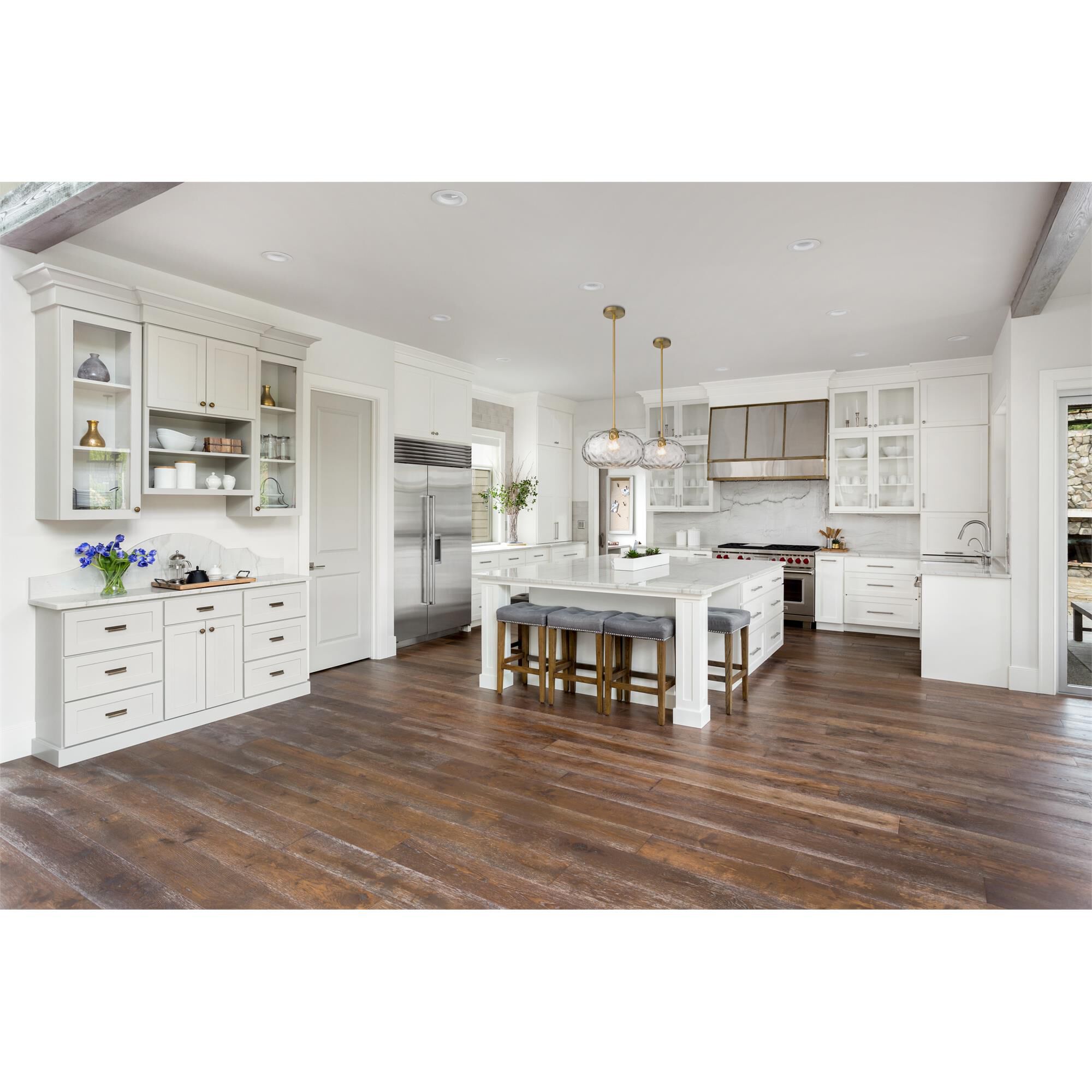 Shown in Olde Brass finish and Glass shade