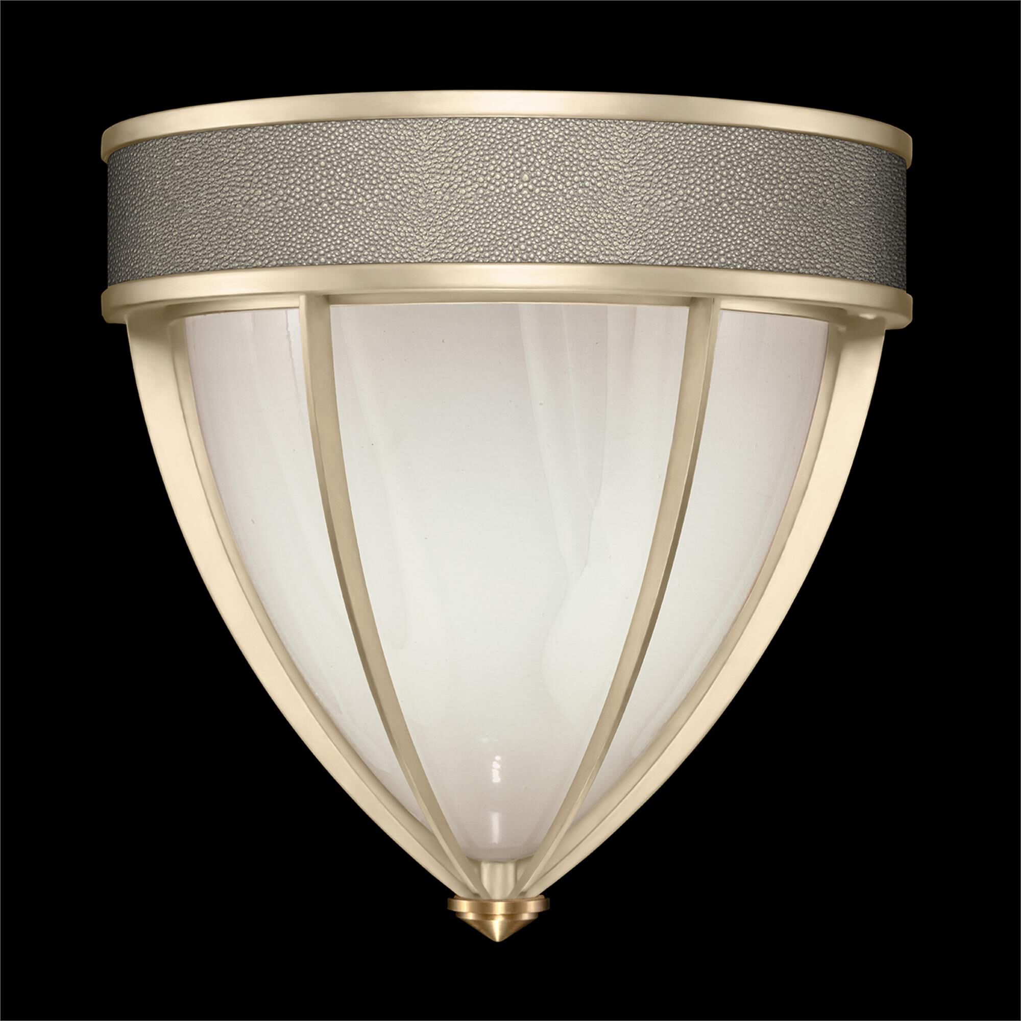 Shown in Champagne and Brass  finish and Coco accent