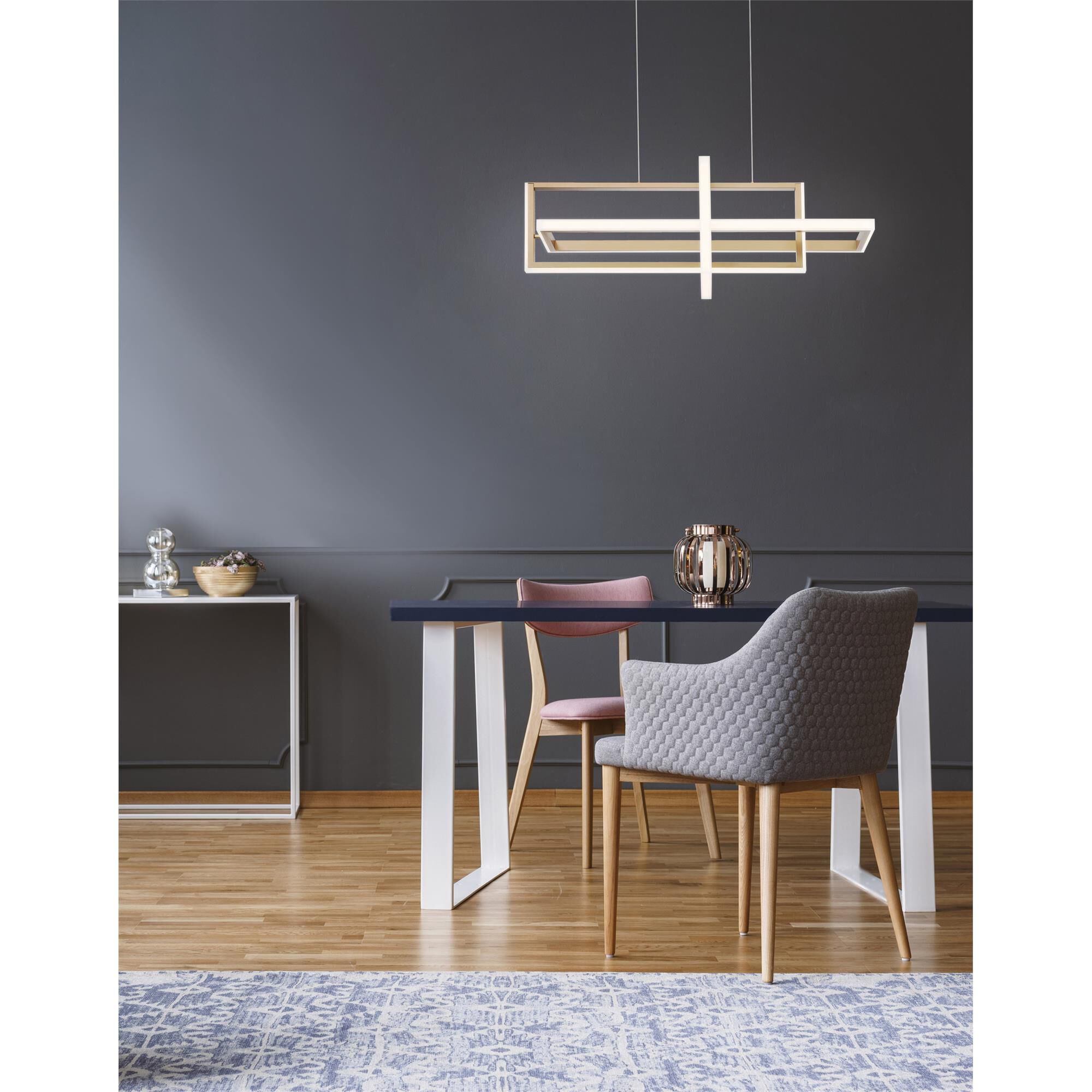 Bordo Small Linear Chandelier,