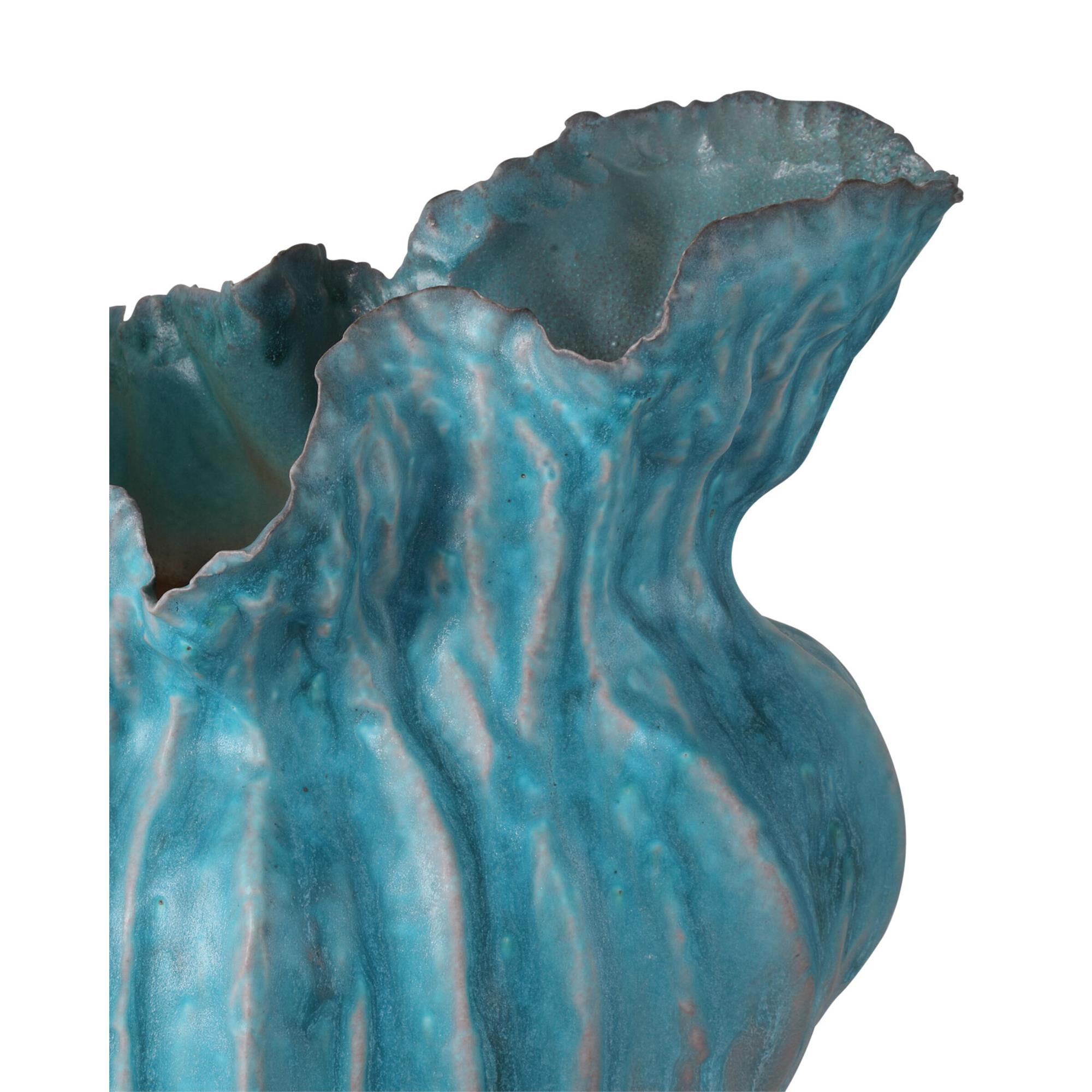 Flying Vase-Urn,