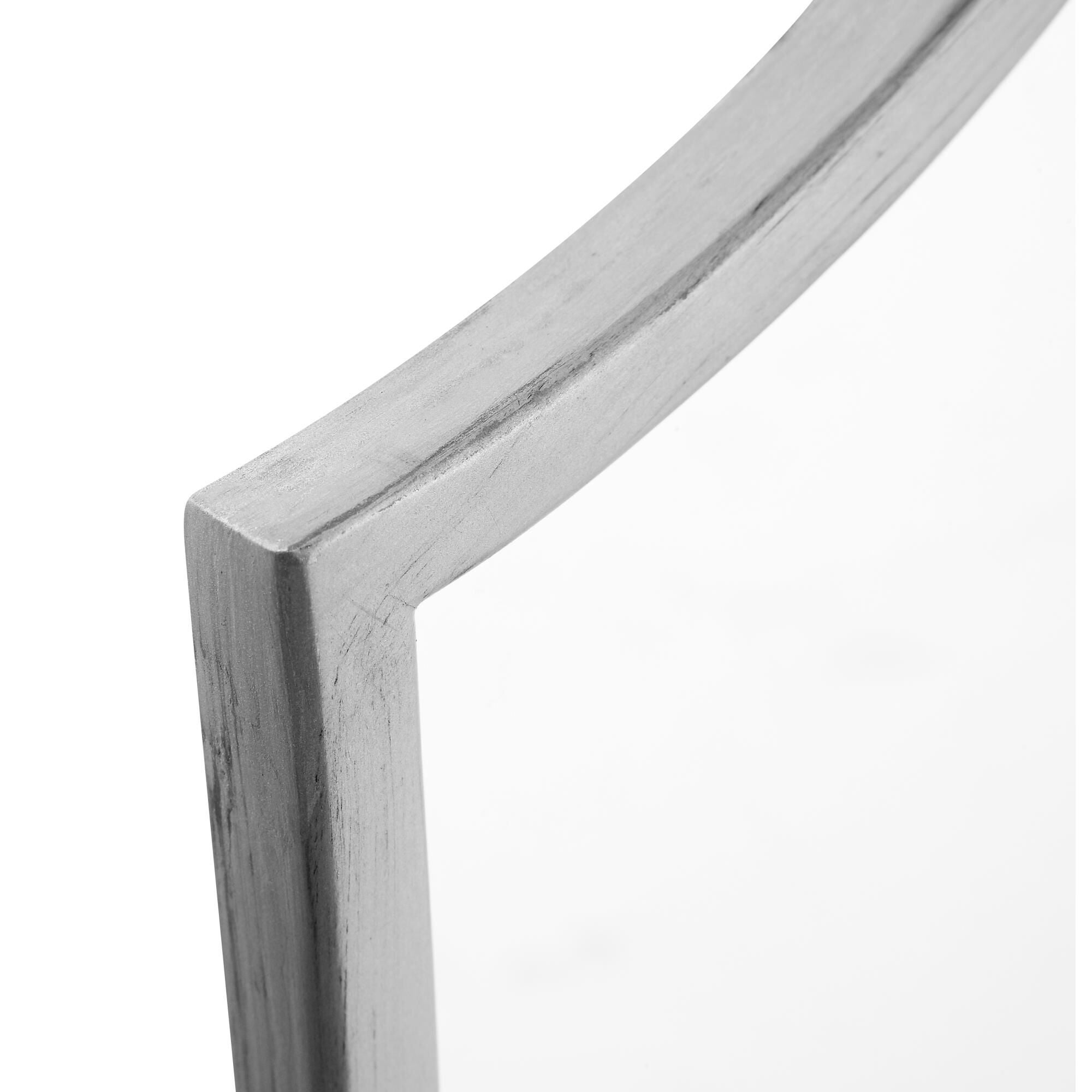 Shown in Silver Paint finish