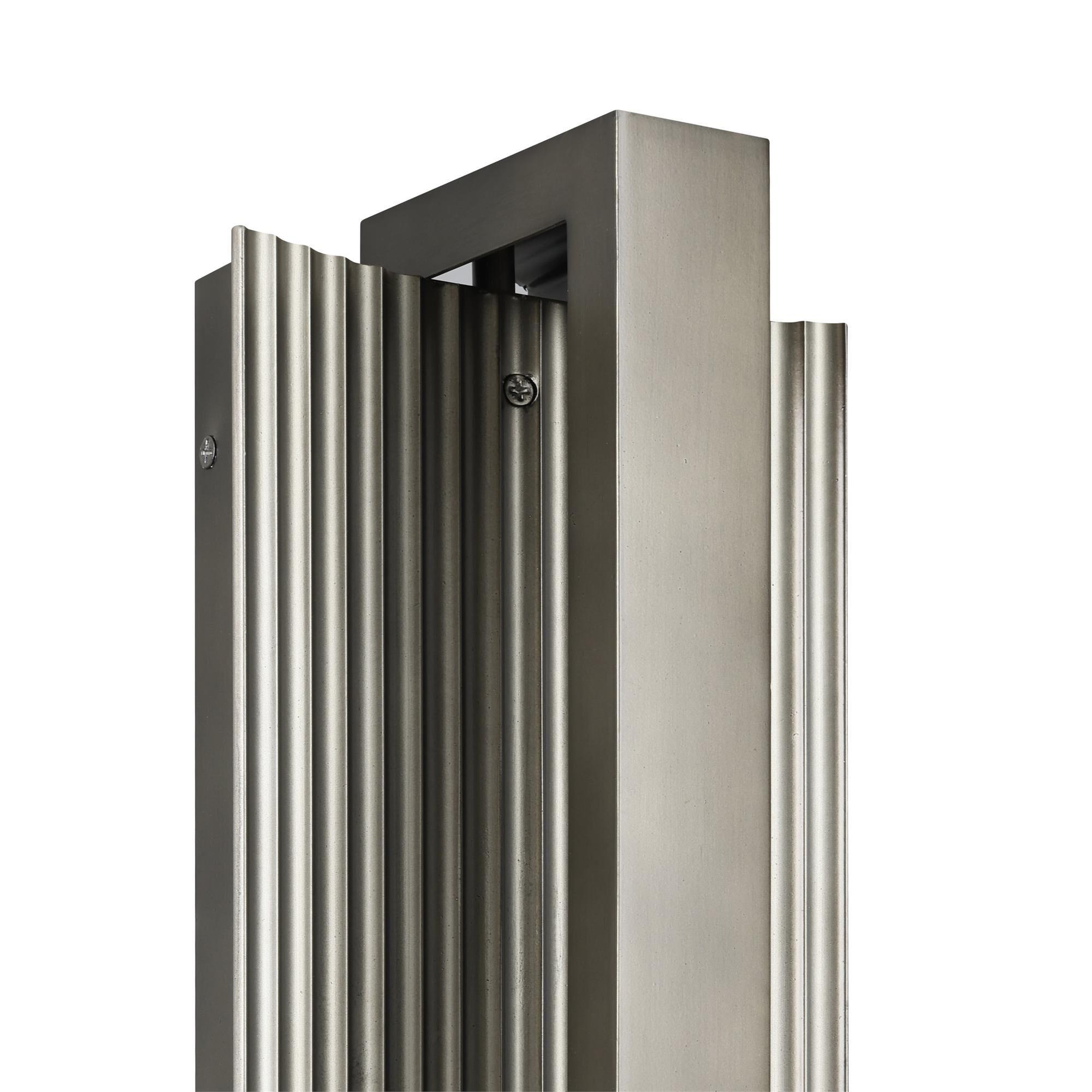 Shown in Forged Bronze finish and Clear Polycarbonate glass