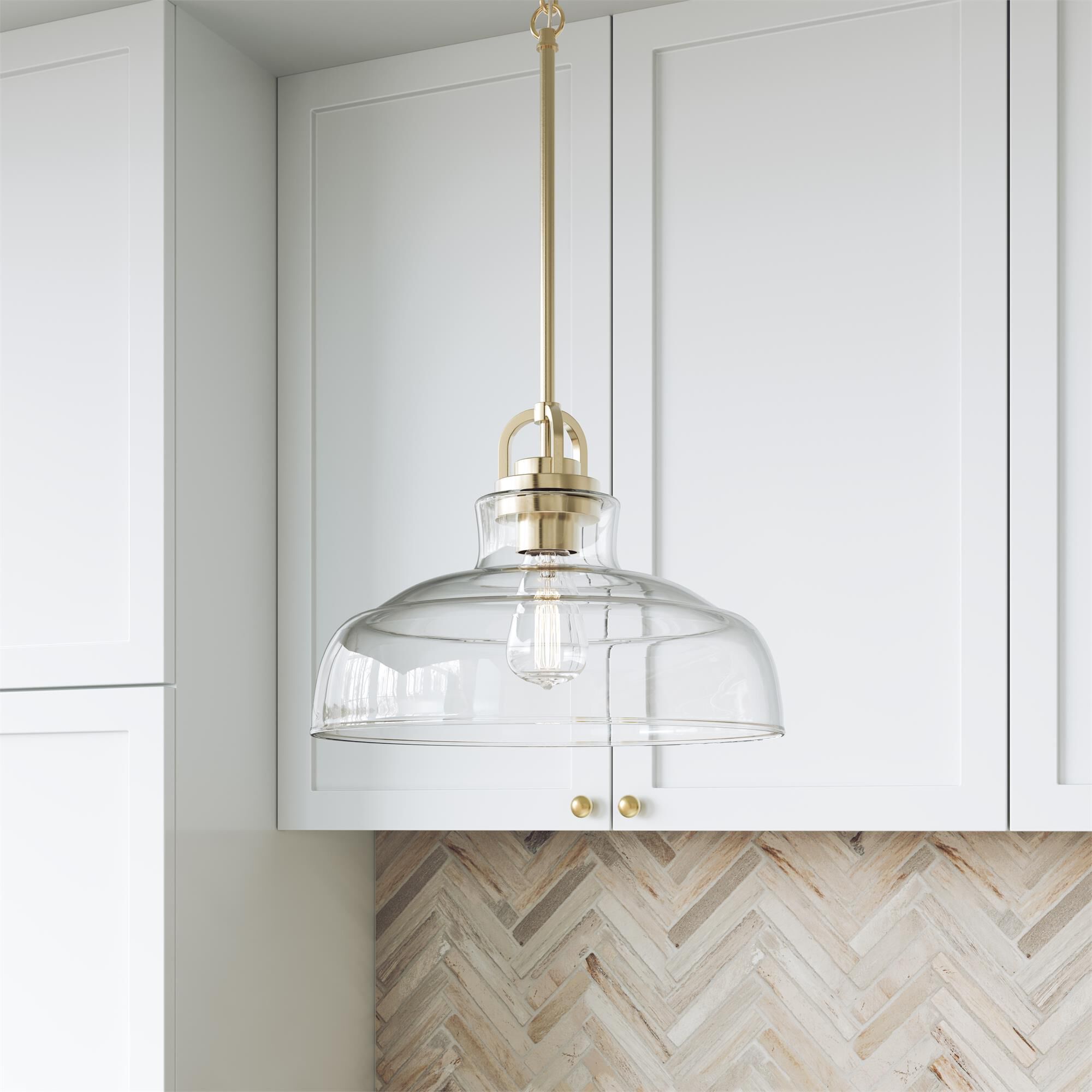 Shown in Modern Gold finish and Clear glass