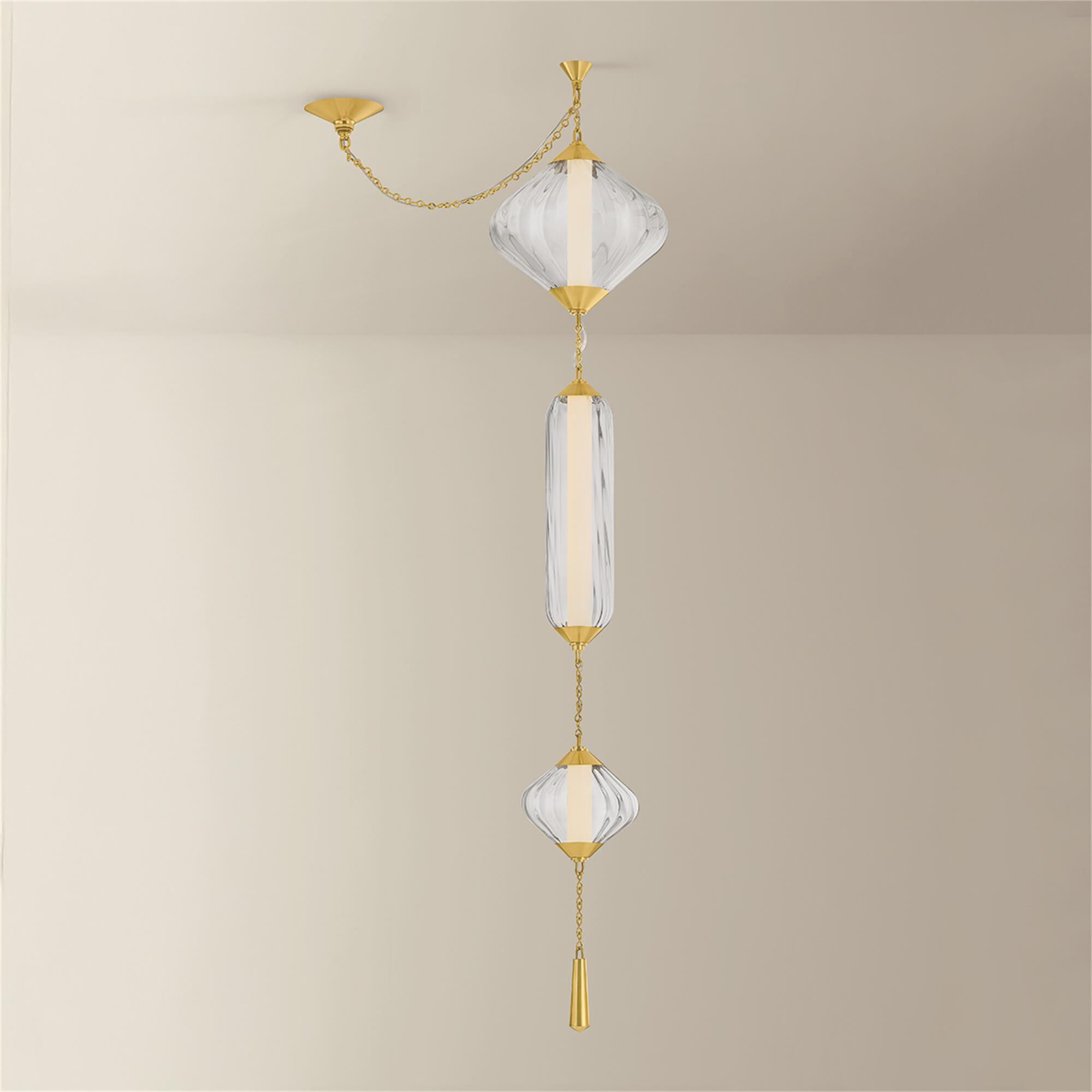 Shown in Vintage Polished Brass finish and Clear Optic glass