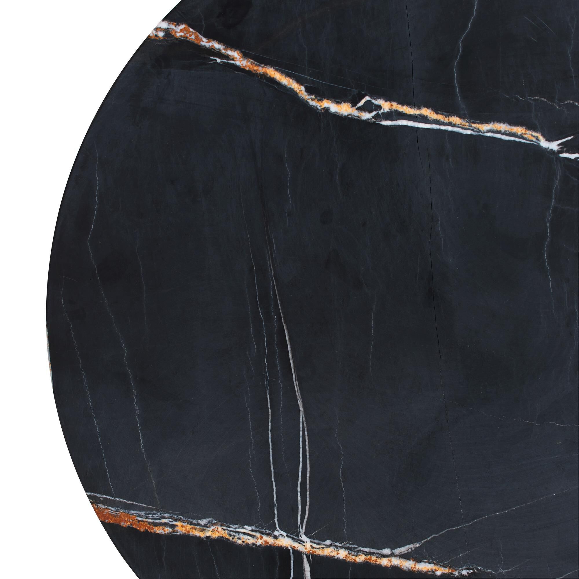 Shown in Bengal finish and Ebony accent