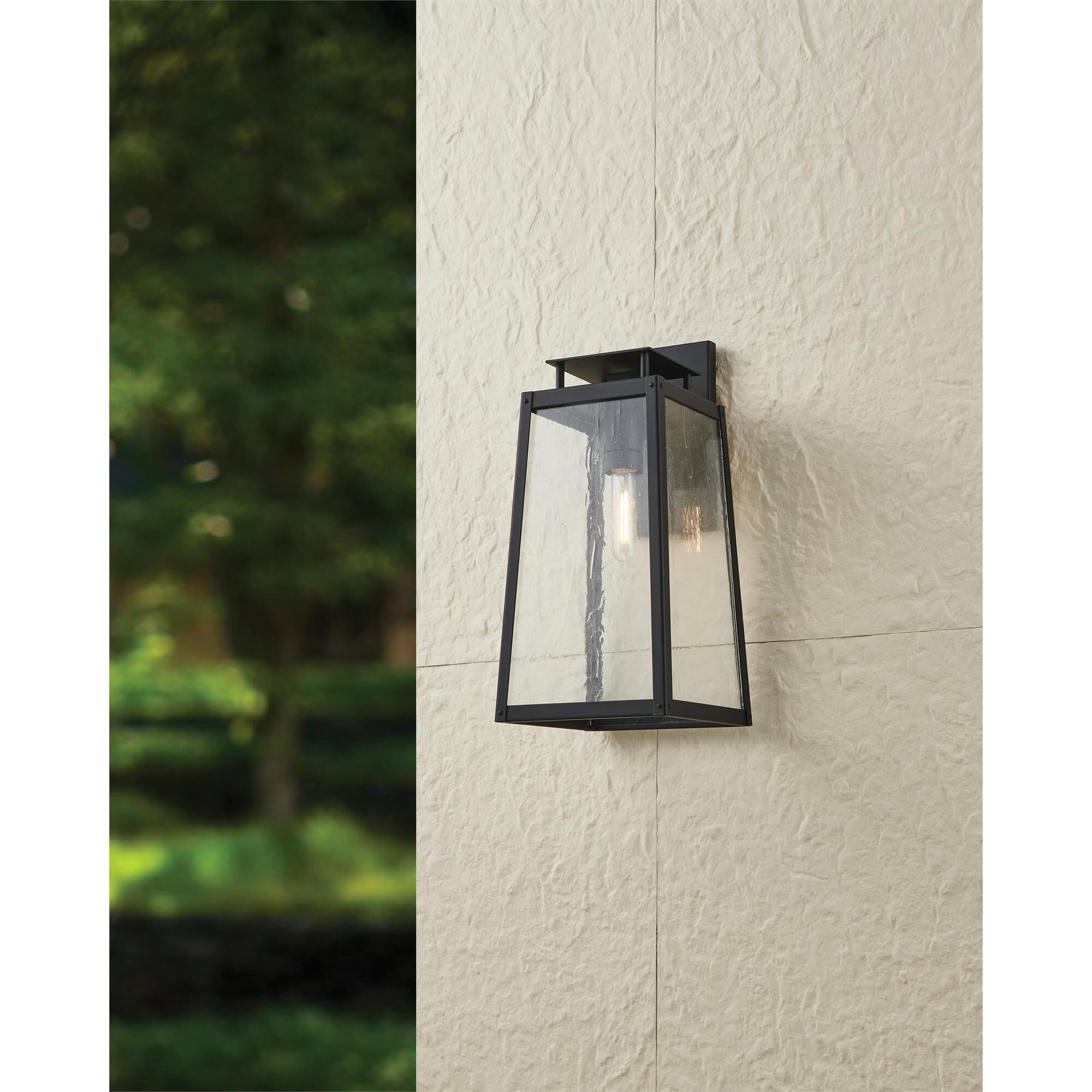 Shown in Matte Black finish and Clear Antique glass