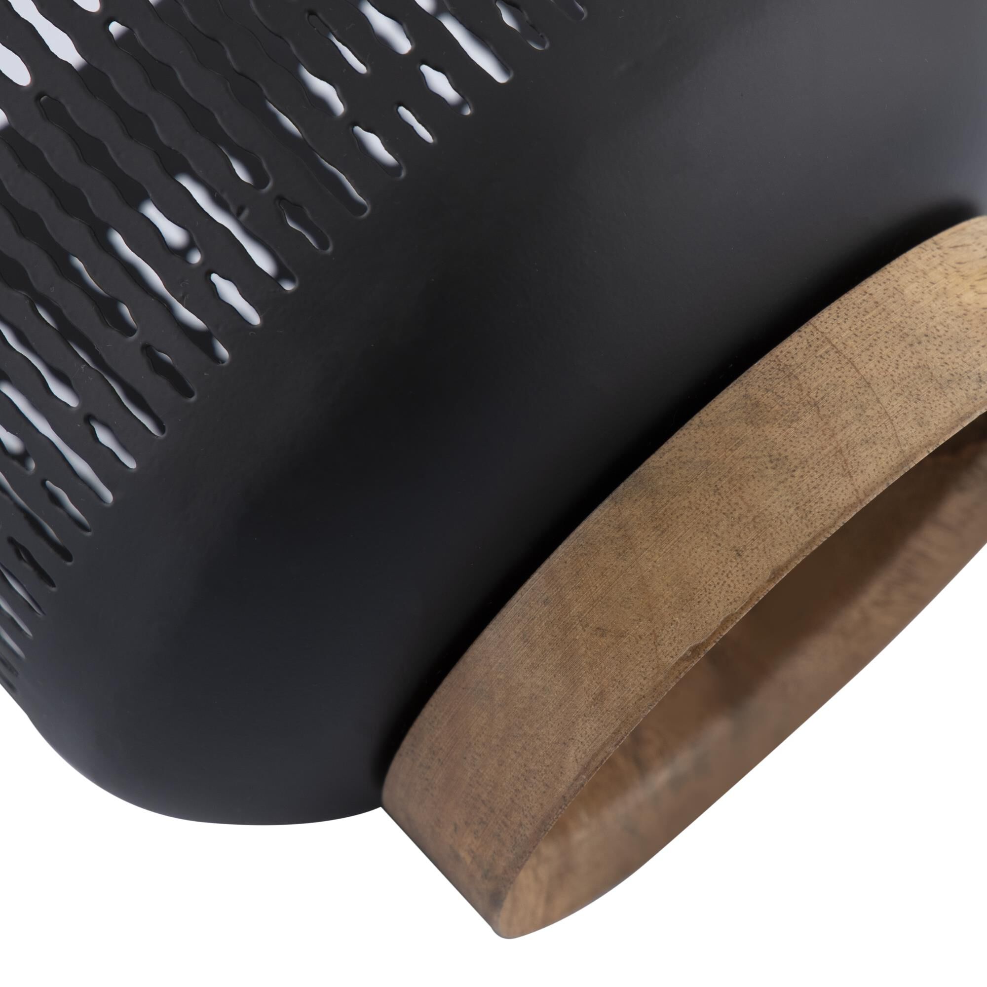 Shown in Matte Black finish