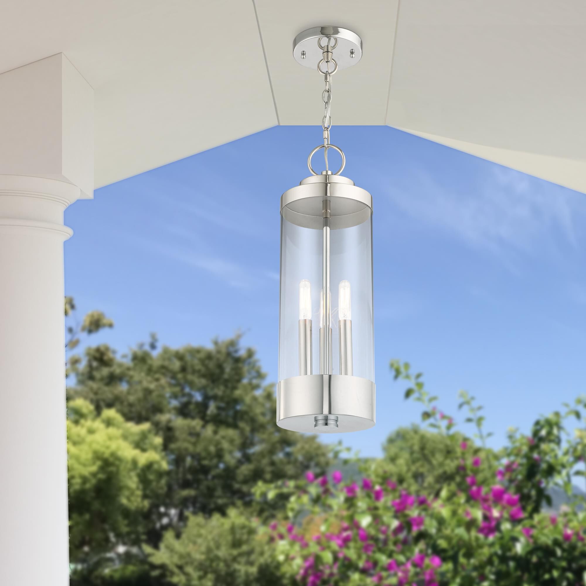 Shown in Polished Chrome finish and Clear glass