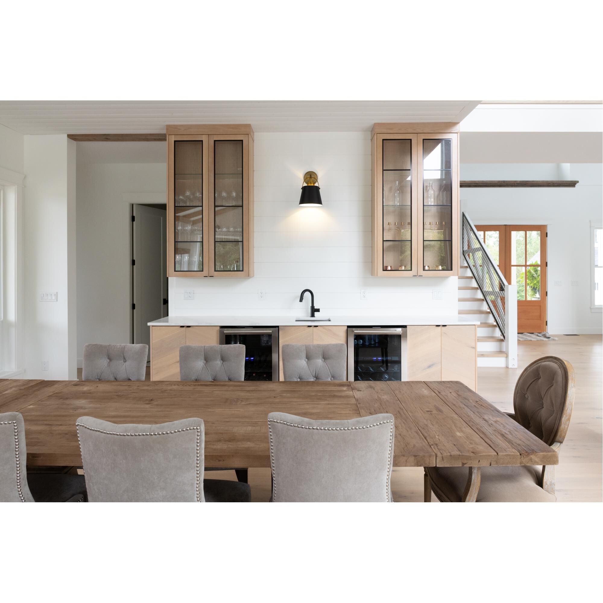 Shown in Matte Black and Heritage Brass finish and Steel shade