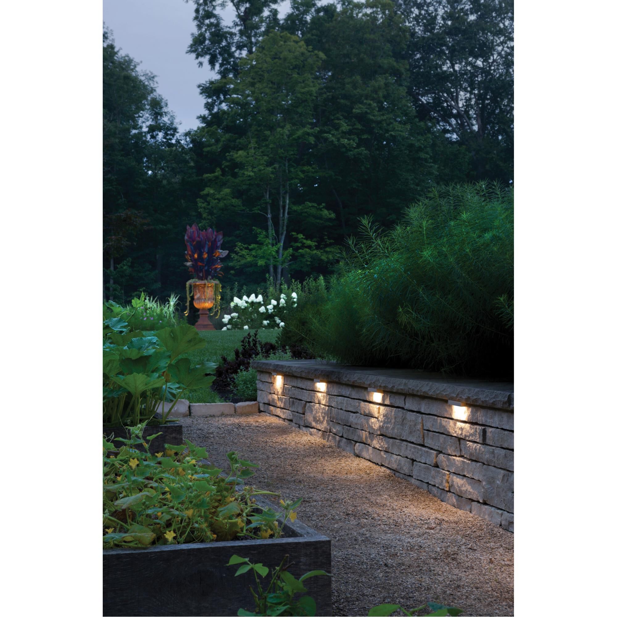 Hinkley Lighting Nuvi 1 Watt LED Deck Light