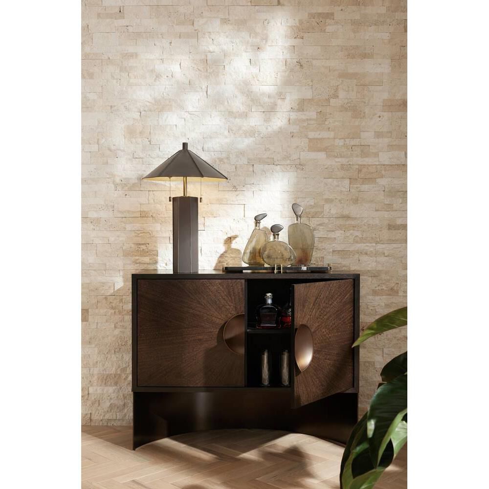 Shown in Smoke Luster finish