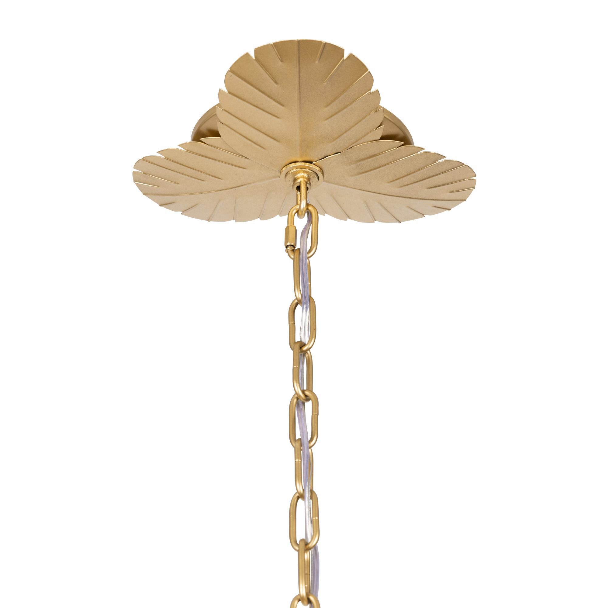 Shown in French Gold/Natural Seagrass finish and Natural Seagrass With Lampakanay Rope shade