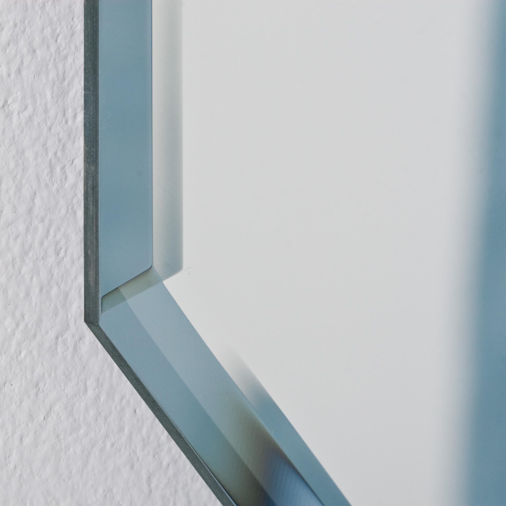 Bathroom Mirrors by Decor Wonderland