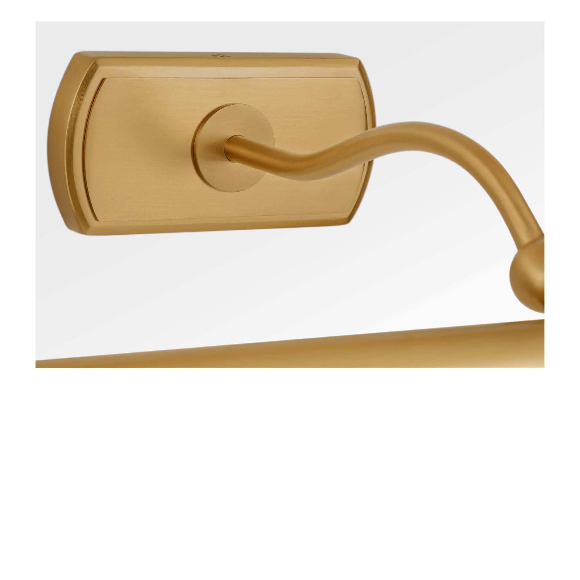 Chapman And Myers Lamont Picture and Display Light by Visual Comfort Studio Collection