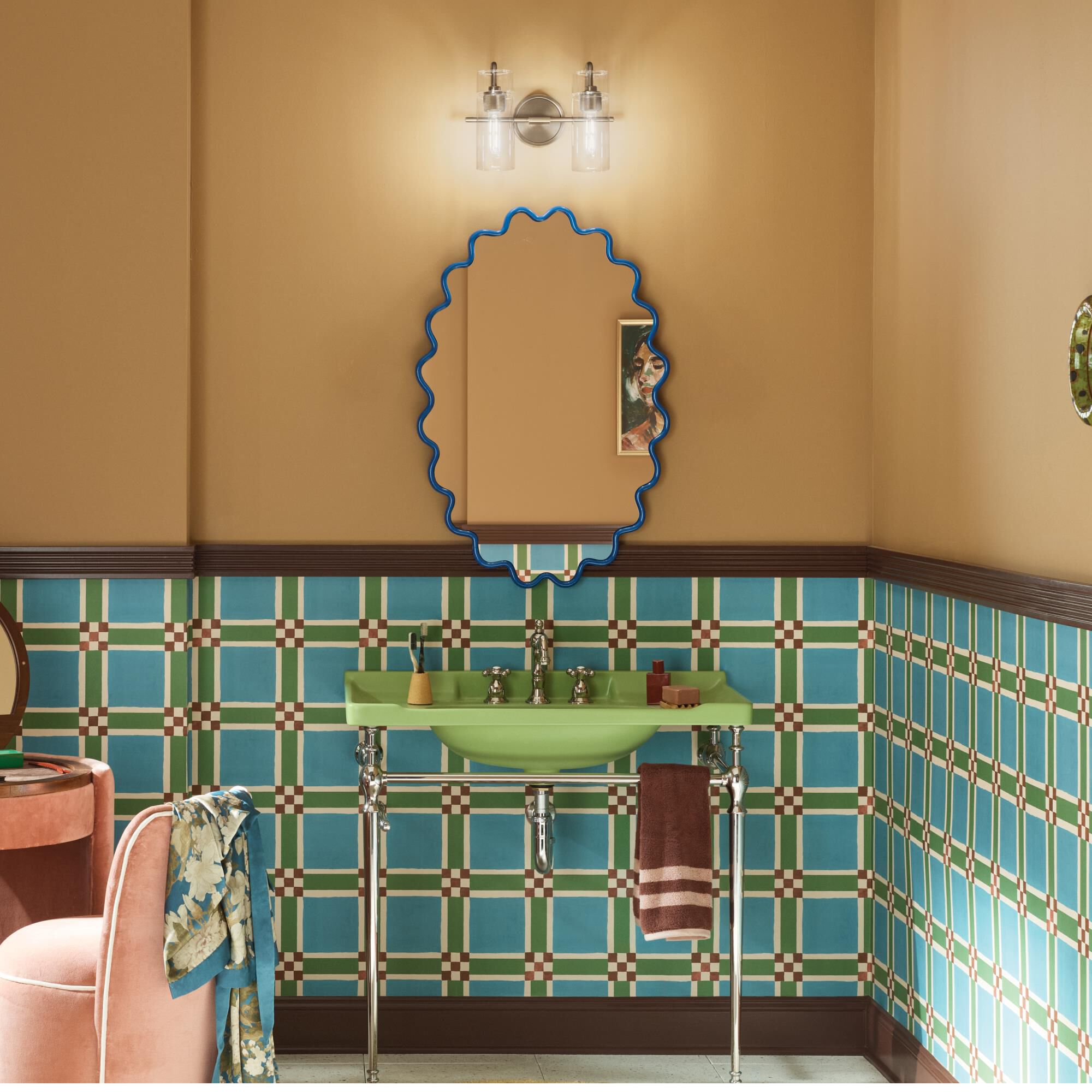 Niccol 14 Inch Bath Vanity Light by Kichler Lighting