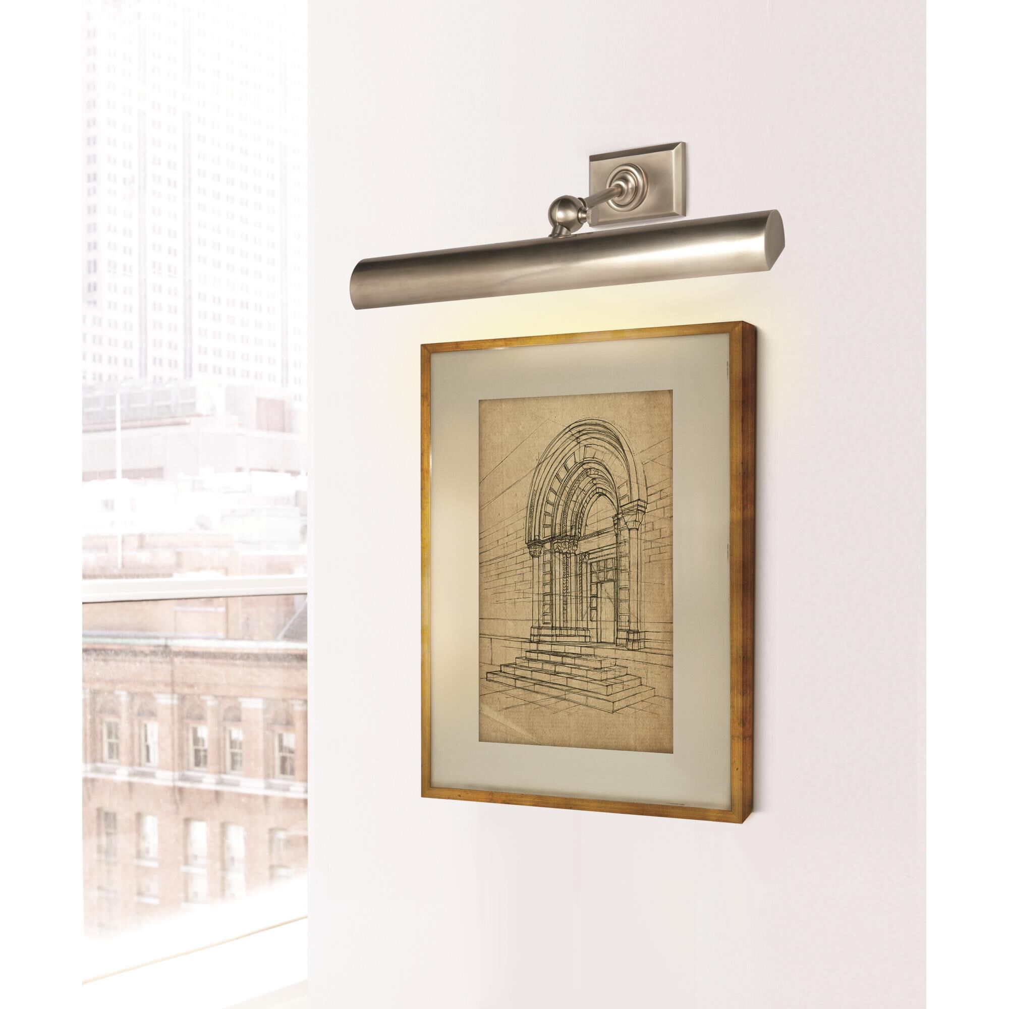 Chapman & Myers Cabinet Maker 18 Inch Picture and Display Light,