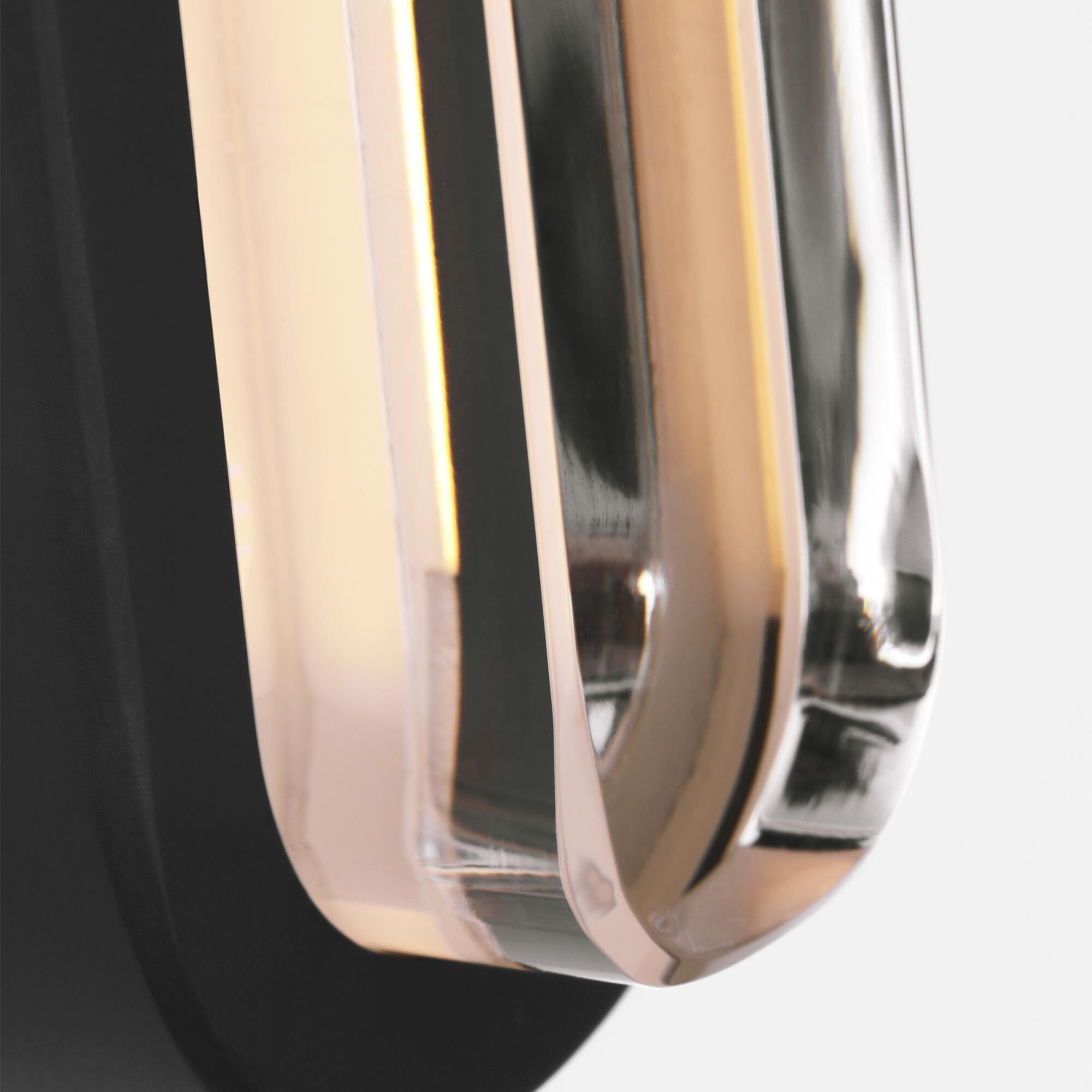 Shown in Nightshade Black finish and Clear Crystal glass