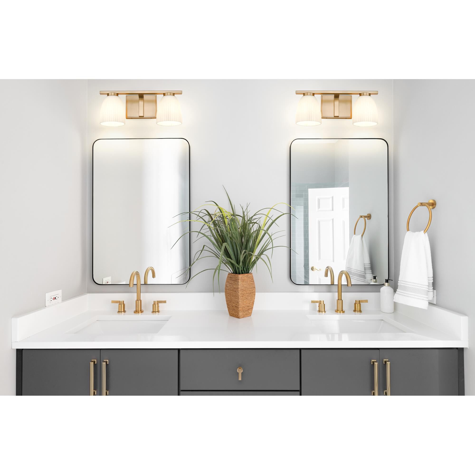 Naya 16 Inch Bath Vanity Light by Z Lite