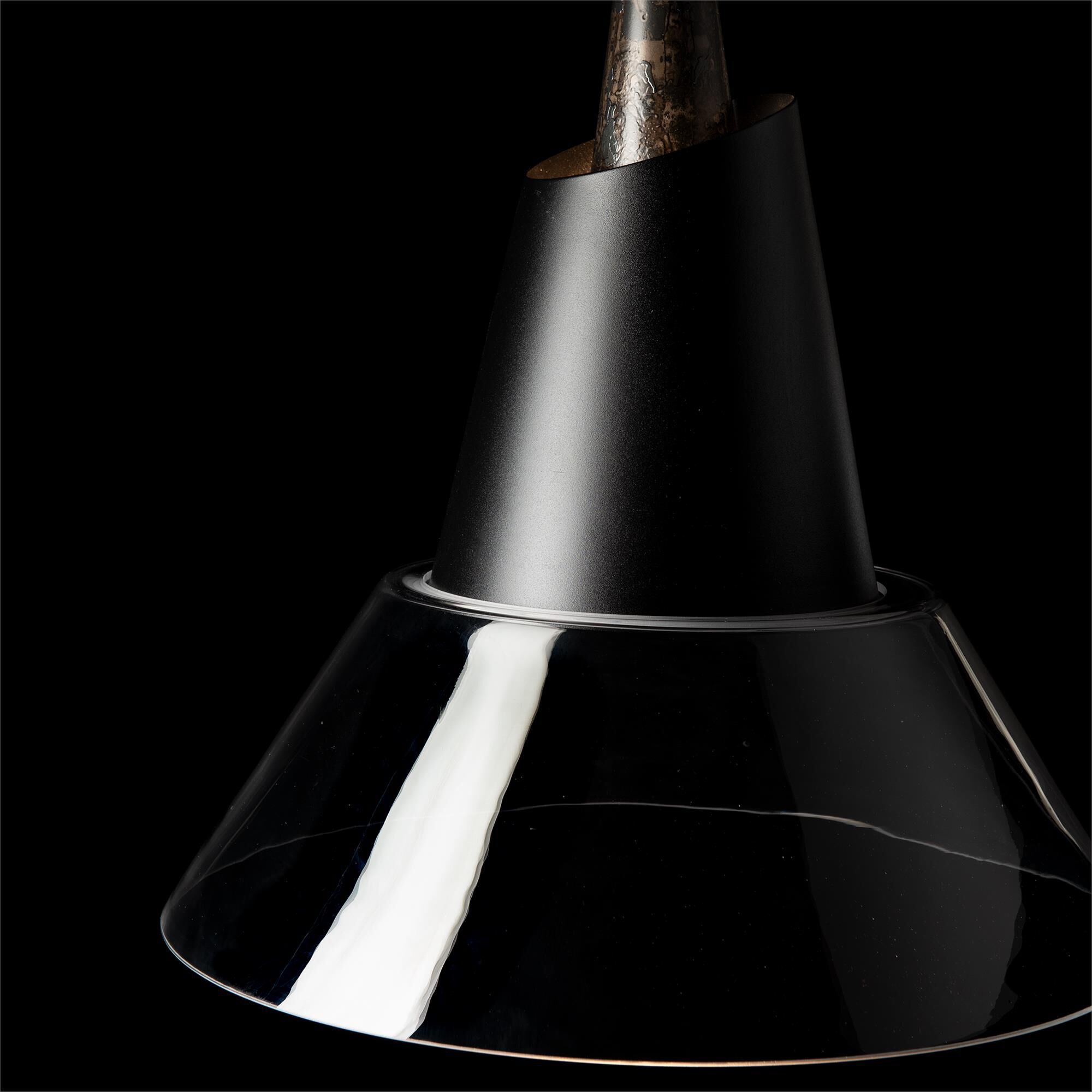 Shown in Black finish and Clear glass and Dark Smoke accent