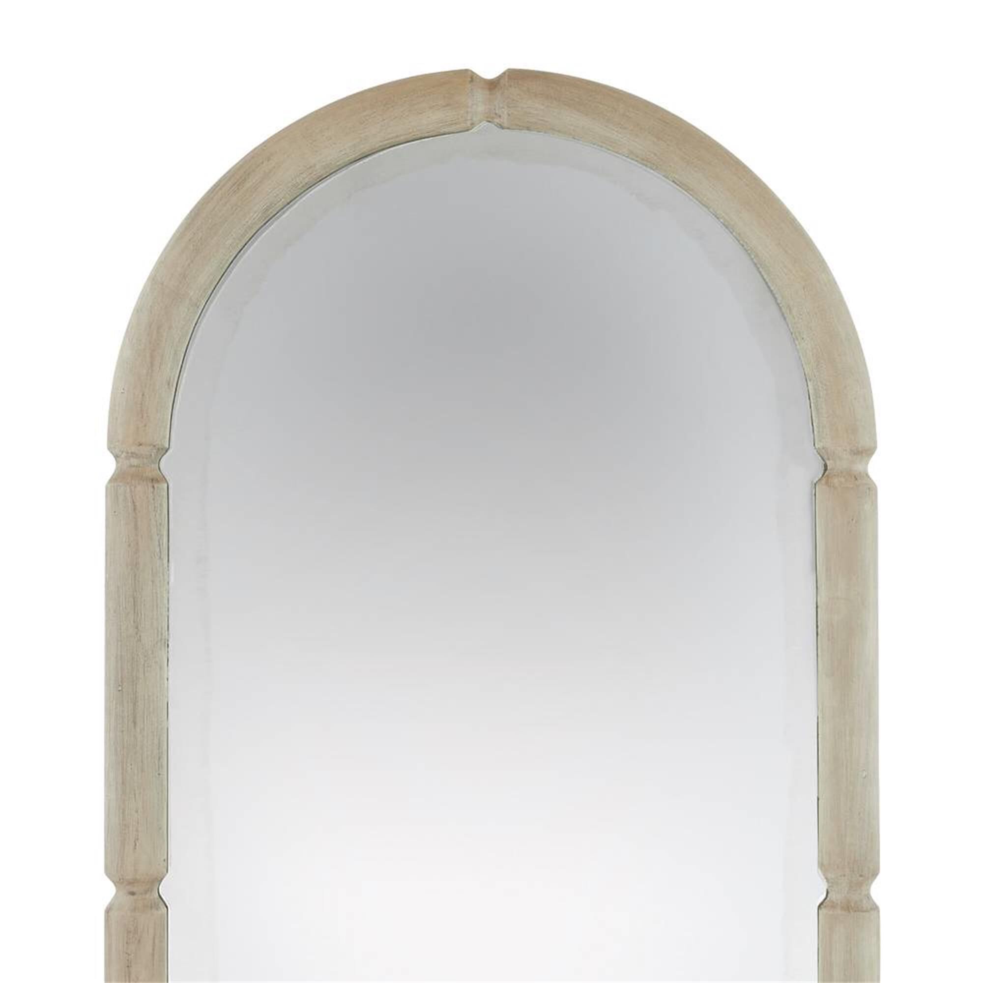 Shown in Smoke finish