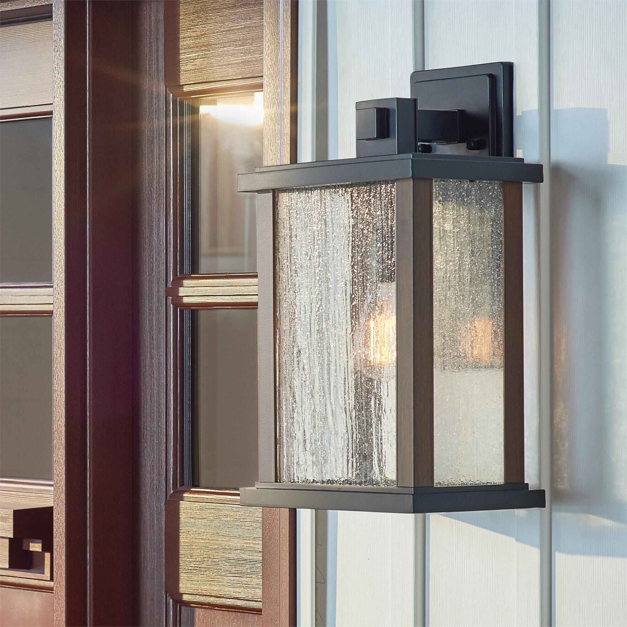 Shown in Black finish and Clear Seeded glass
