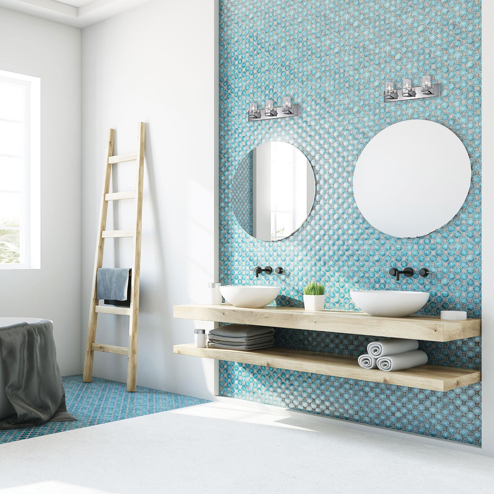 Shown in Polished Chrome and Clear finish and Clear Rectangle glass