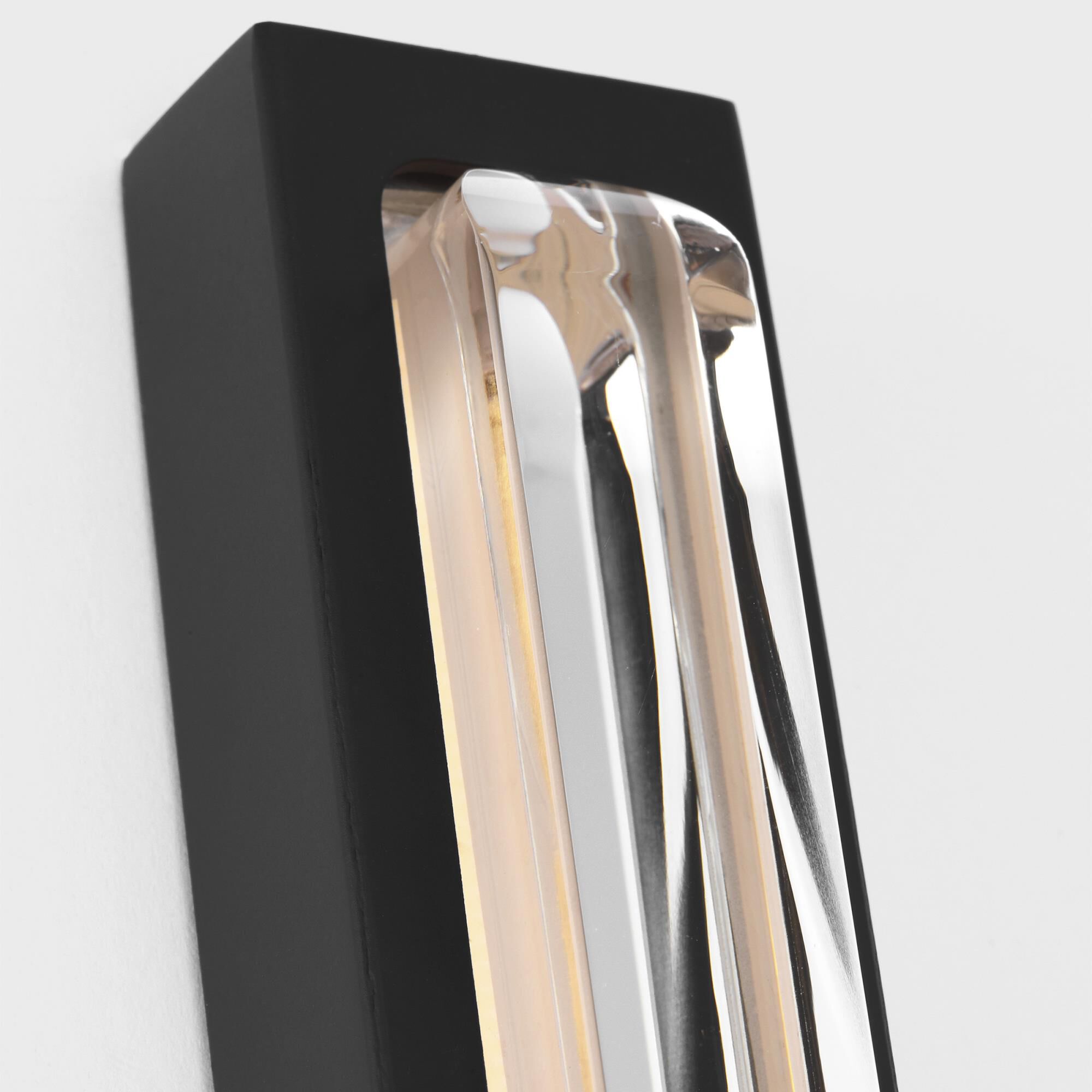 Sean Lavin Bloccare 1.5 Inch Bath Vanity Light by Visual Comfort Modern Collection