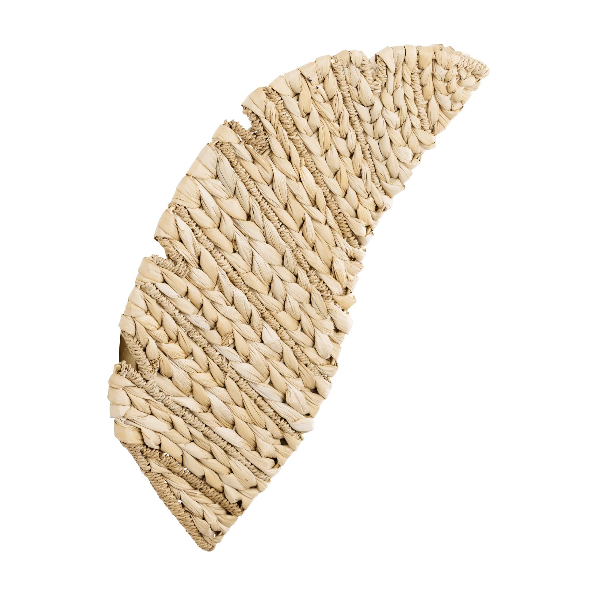 Shown in French Gold/Natural Seagrass finish and Natural Seagrass With Lampakanay Rope shade
