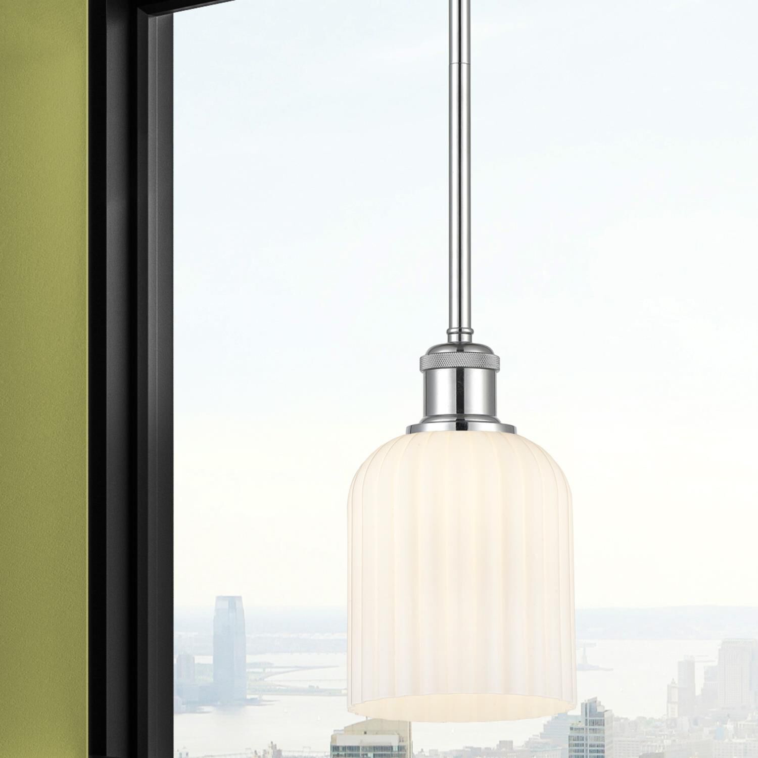 Shown in Polished Chrome finish and Gloss White glass