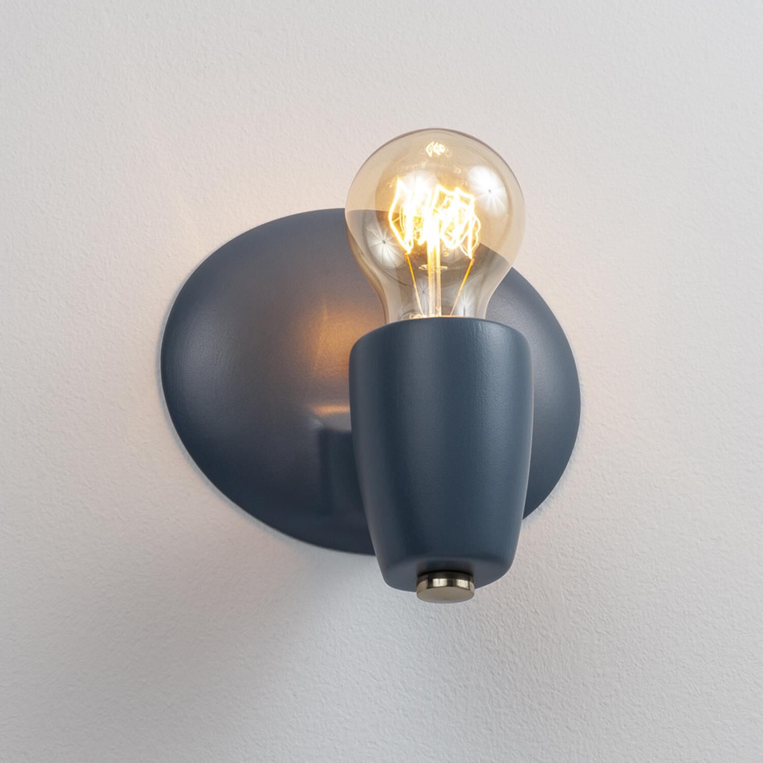 American Classics 6 Inch Wall Sconce by Justice Design Group