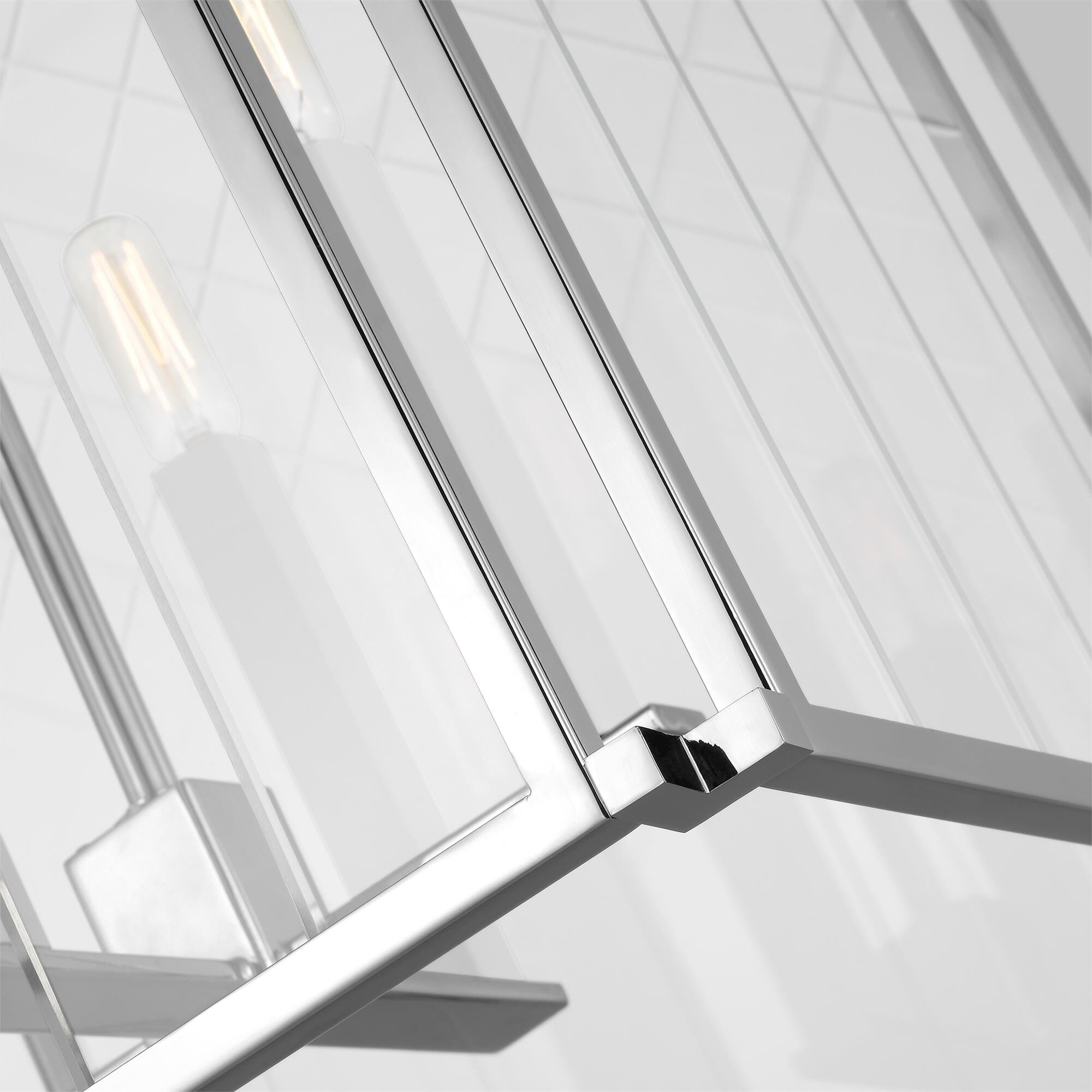 Shown in Polished Nickel finish and Clear With Diamond Cut Pattern glass