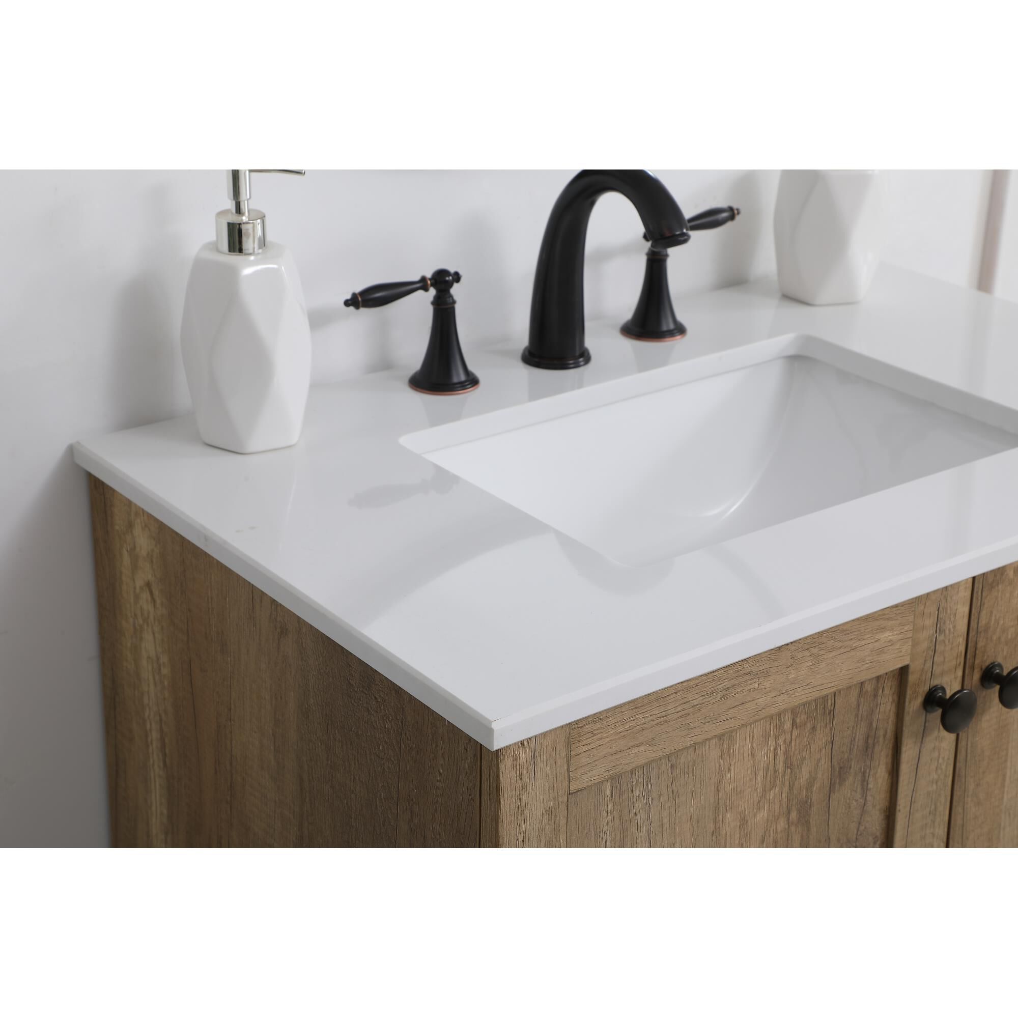 Shown in Natural Oak And Black With Ivory finish