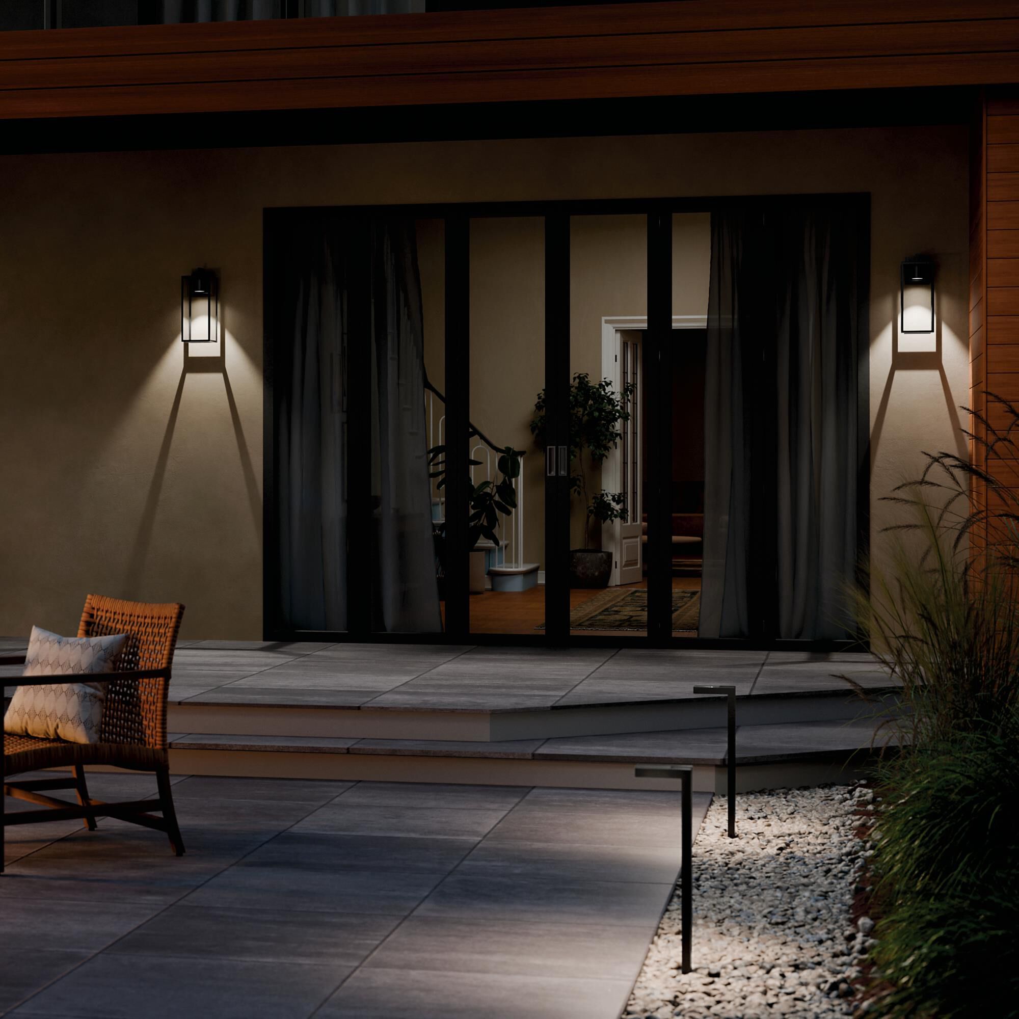 Shown in Textured Black finish and Clear glass and Metal shade