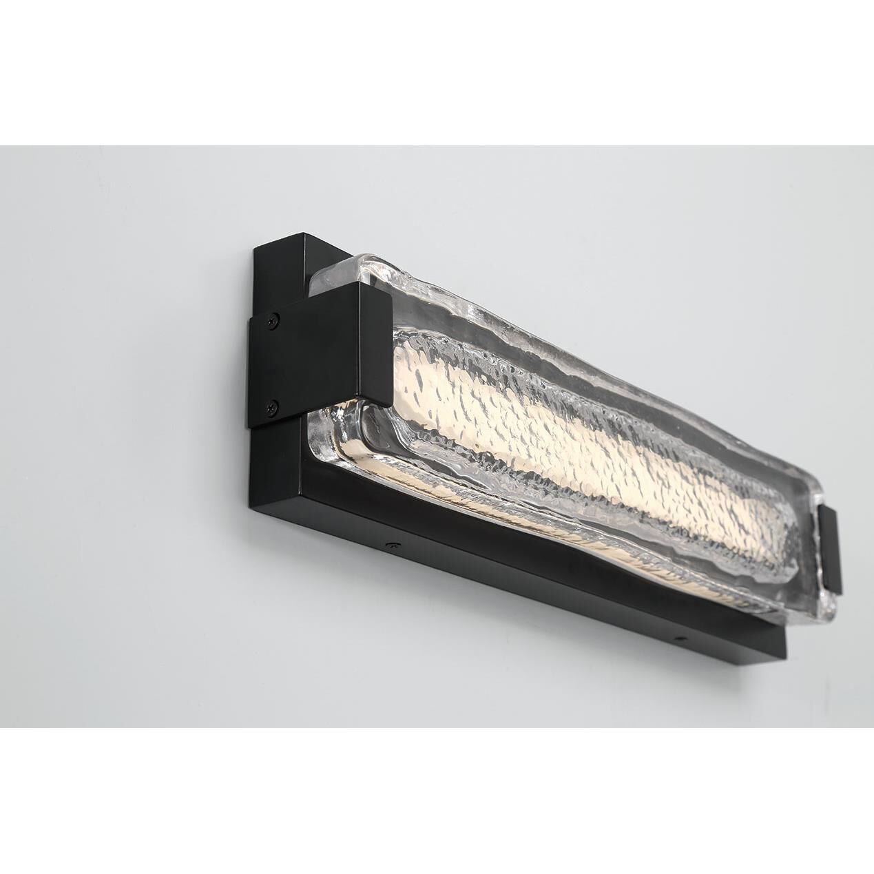 Hiltic 18 Inch Outdoor Wall Light by Eurofase Lighting