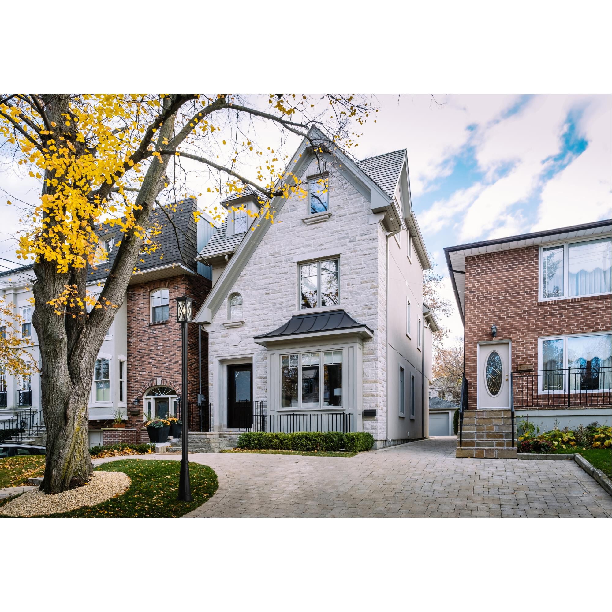 Z-Lite Brookside 110 Inch Tall Outdoor Post Lamp