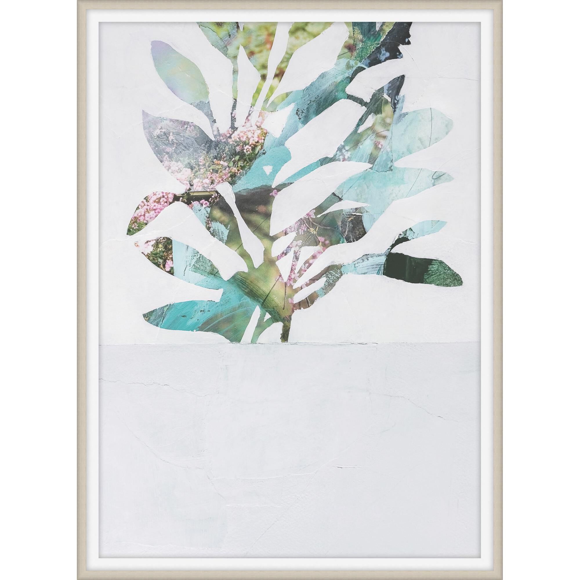 Shown in White and Woodtones finish