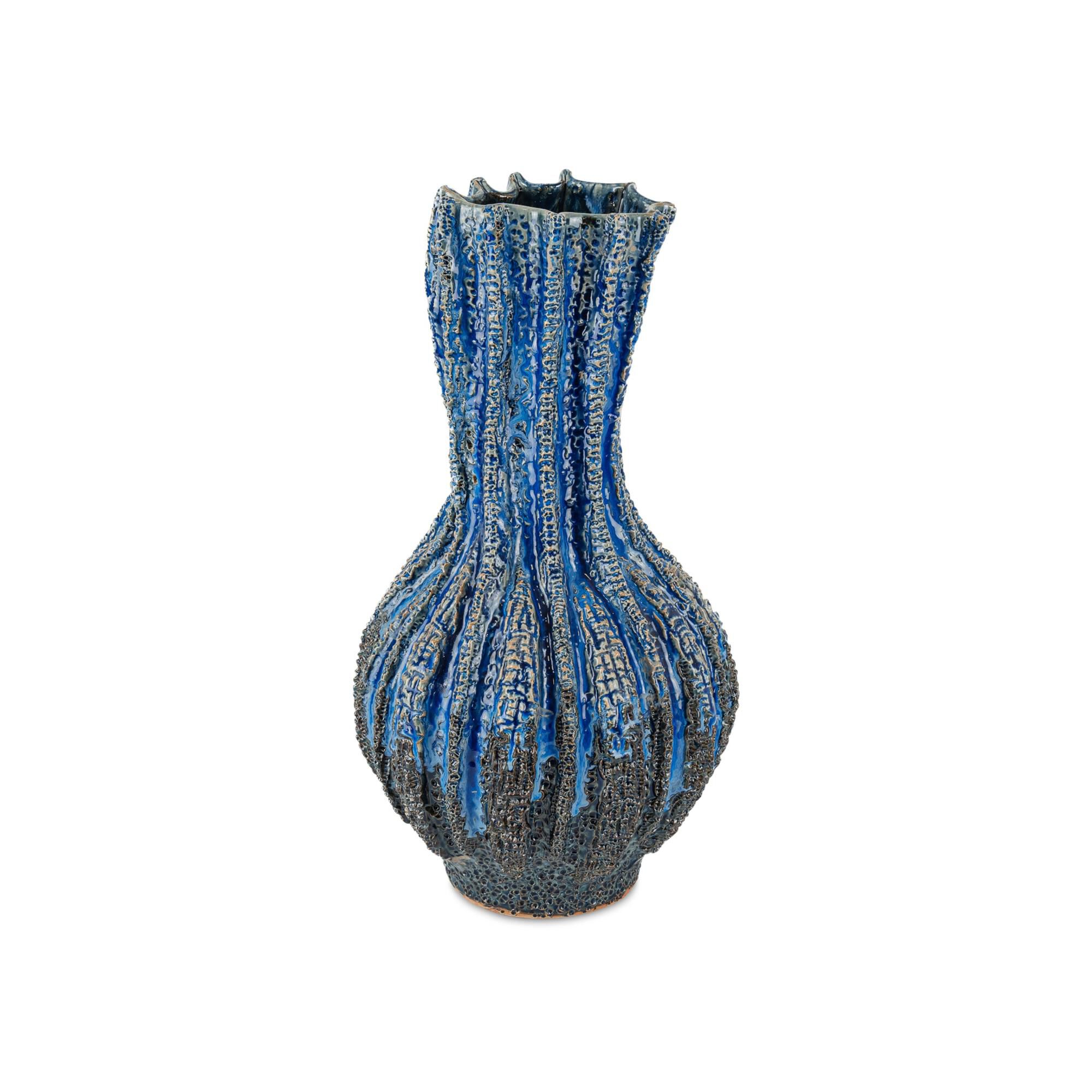 Shown in Reactive Dark Blue finish