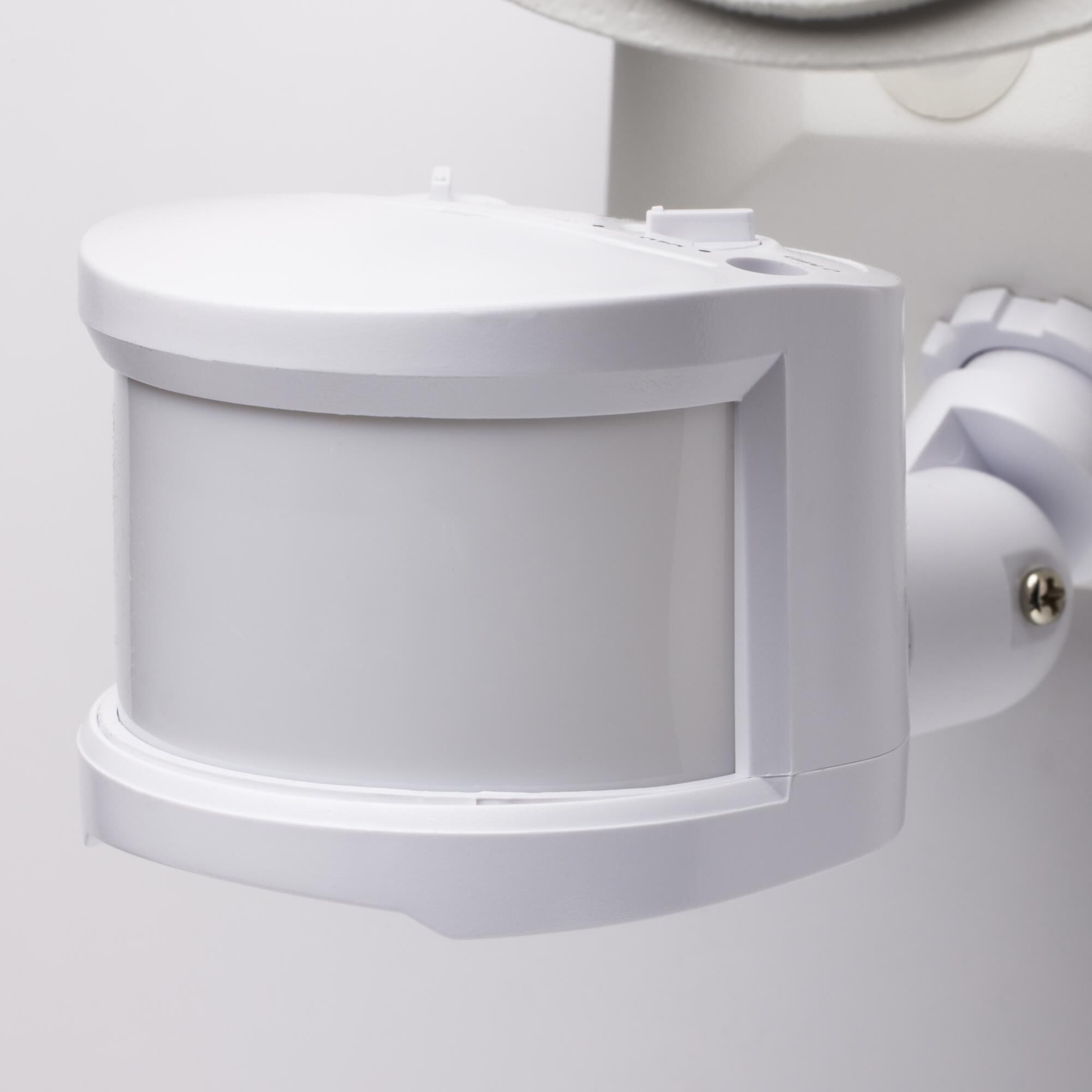 20 Watt LED 50 Degree Outdoor Spot Light by Nuvo Lighting